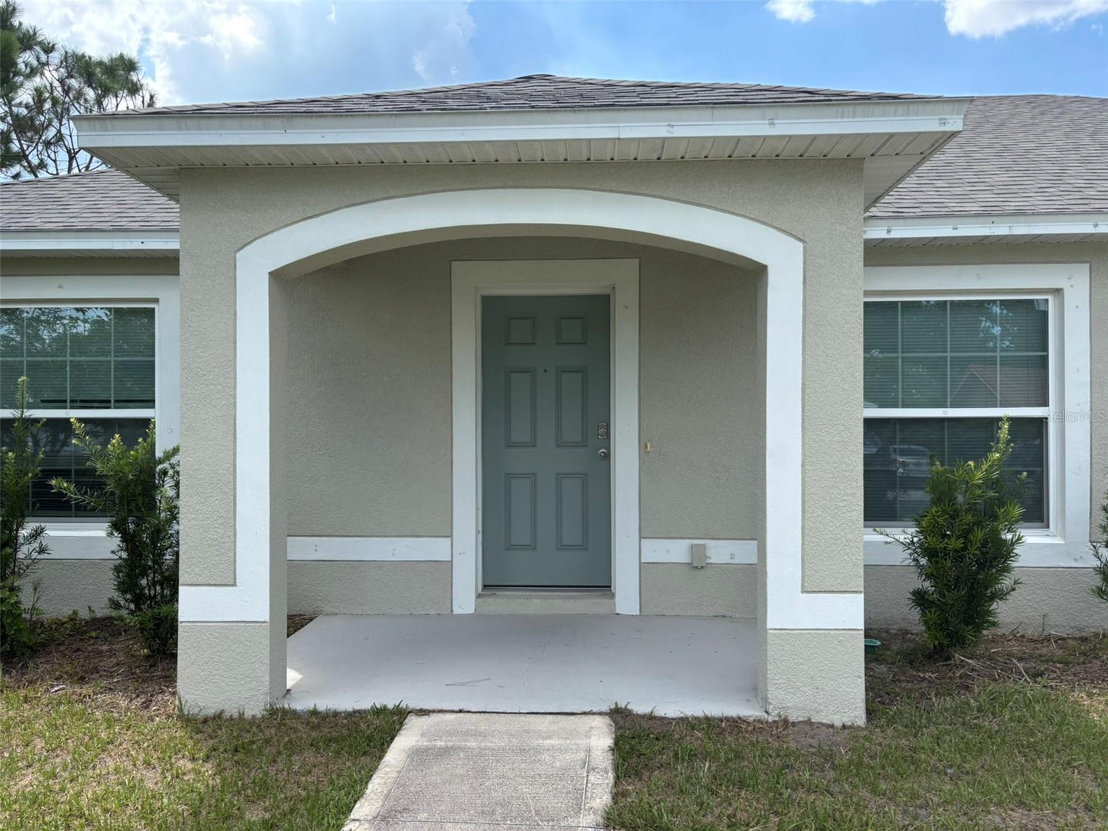 15 LAMOYNE LANE