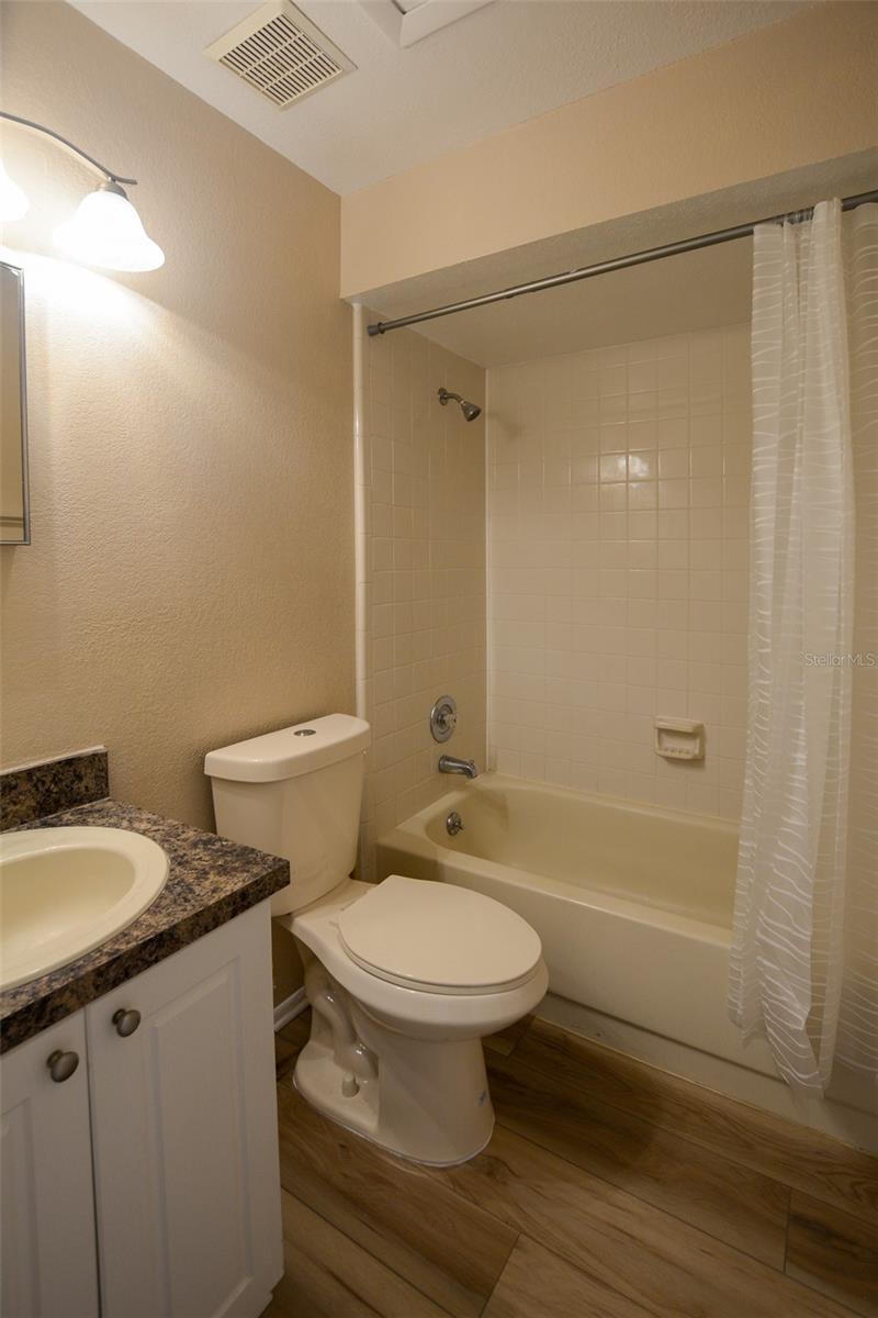 HAWTHORNE VILLAGE - Residential Lease