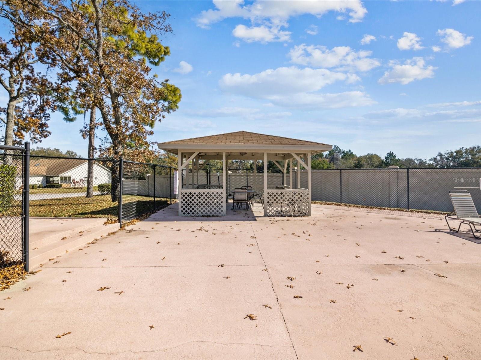 FORESTWOOD - Residential