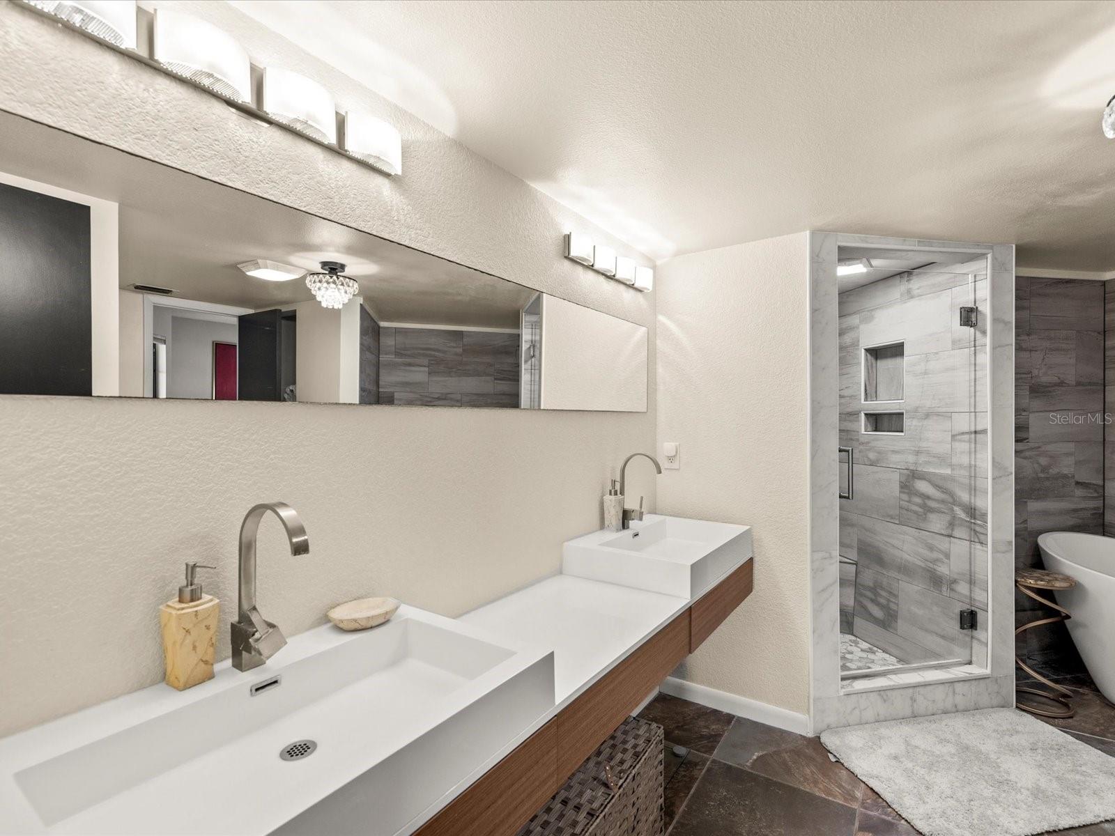 FORESTWOOD - Residential