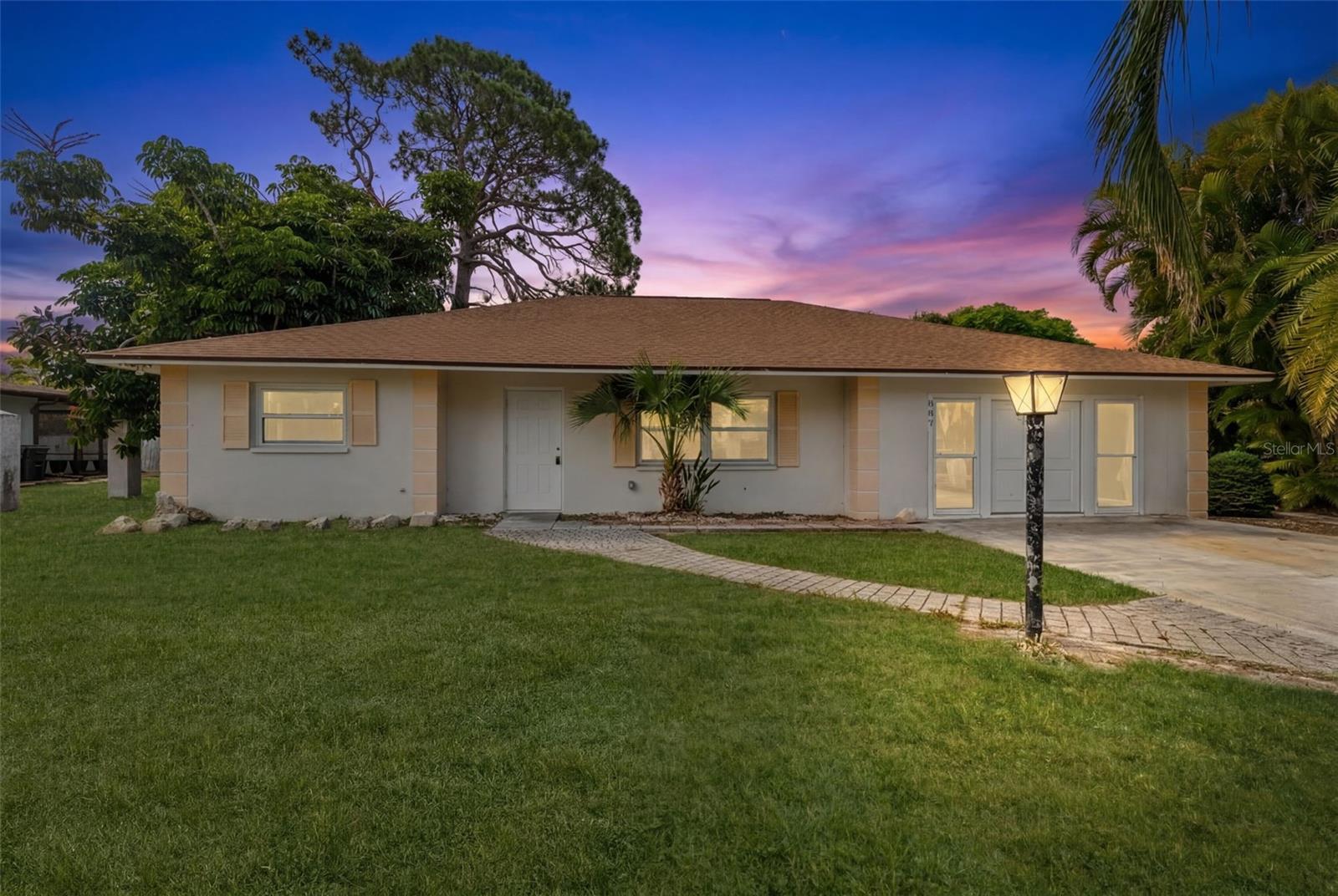 Search Properties for Sale 1 887 LEEWARD ROAD