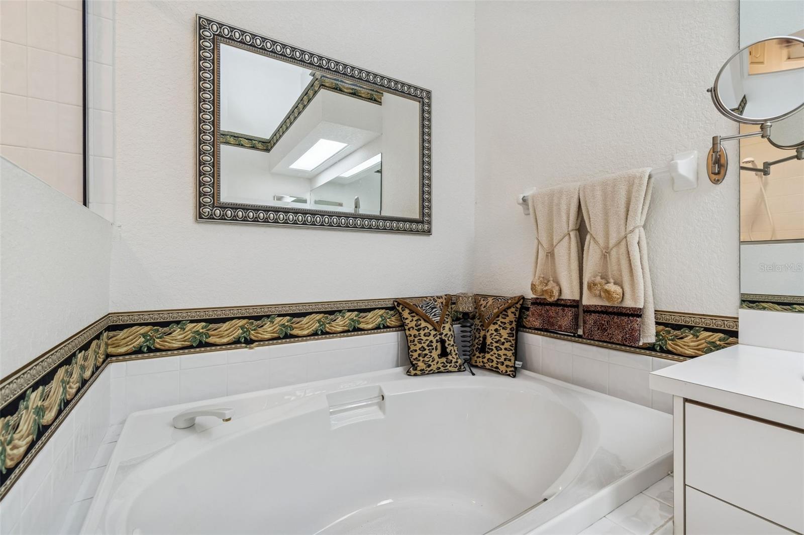 WATER EDGE AT HERON COVE REP - Residential