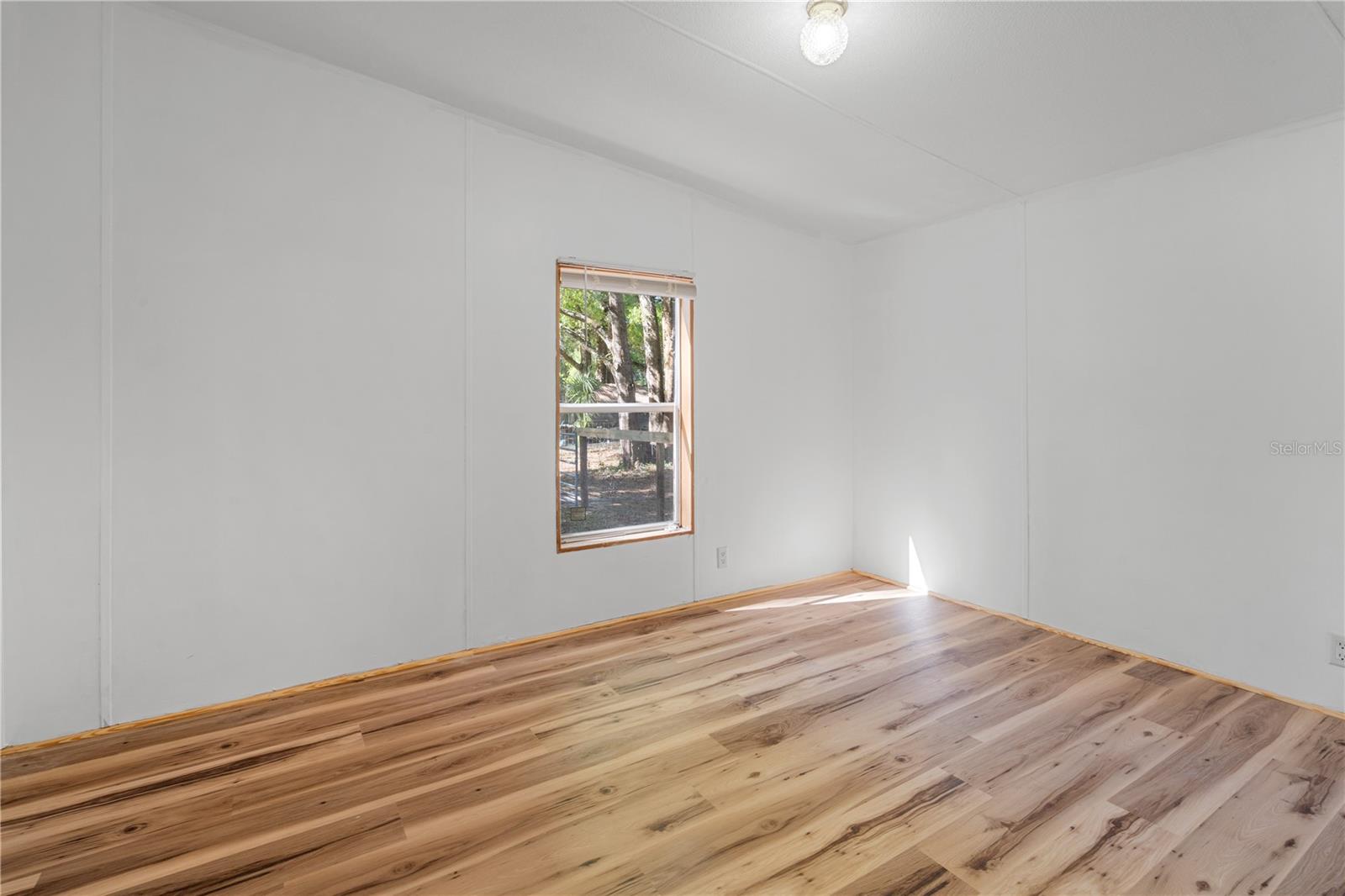 B & R SUB - Residential