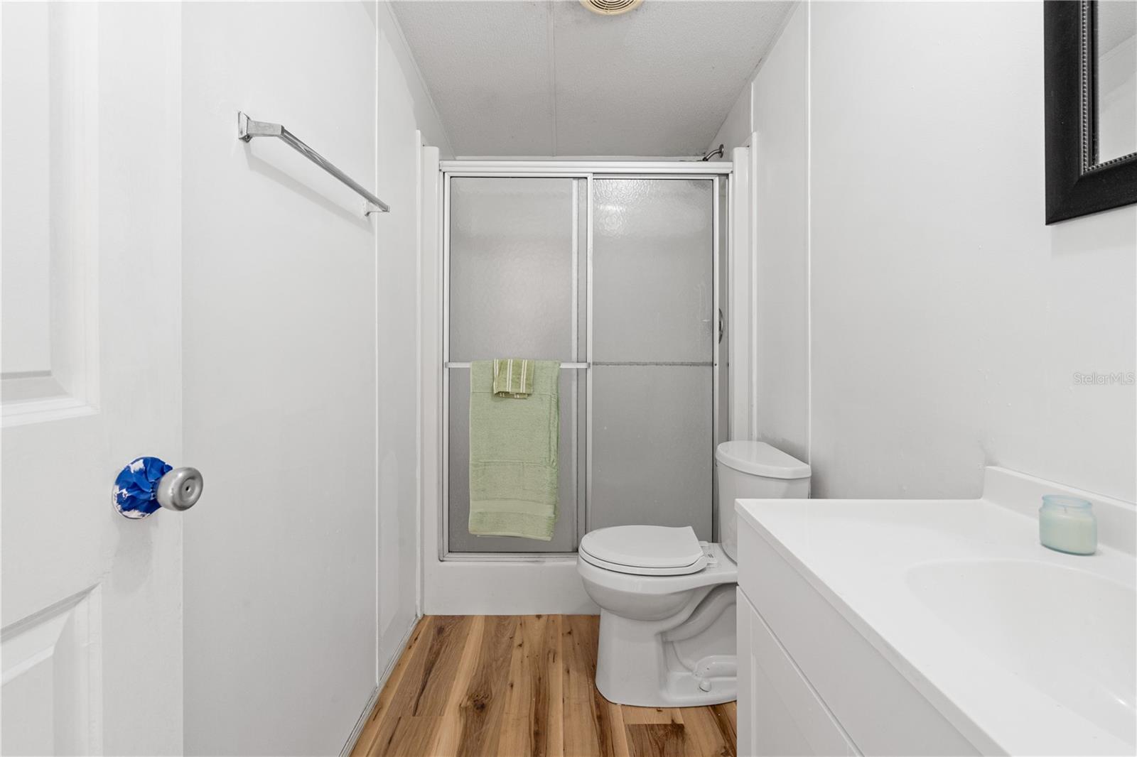 B & R SUB - Residential