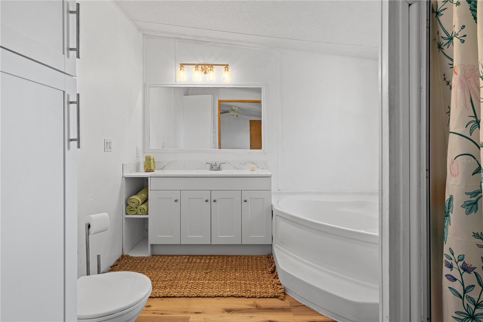 B & R SUB - Residential