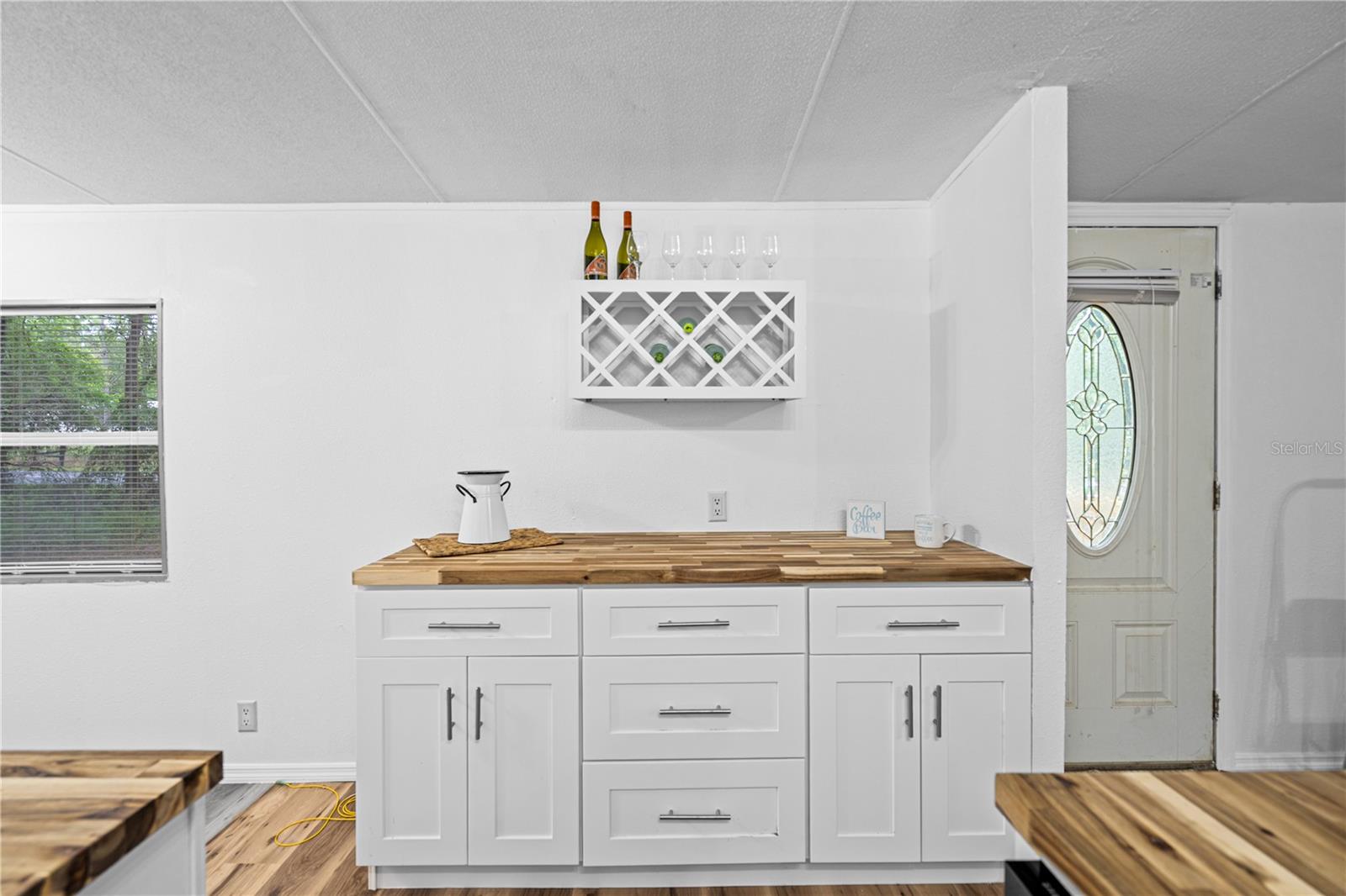 B & R SUB - Residential