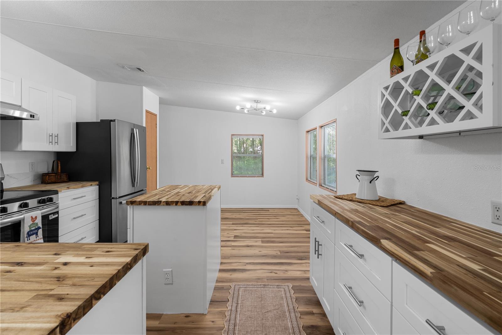 B & R SUB - Residential