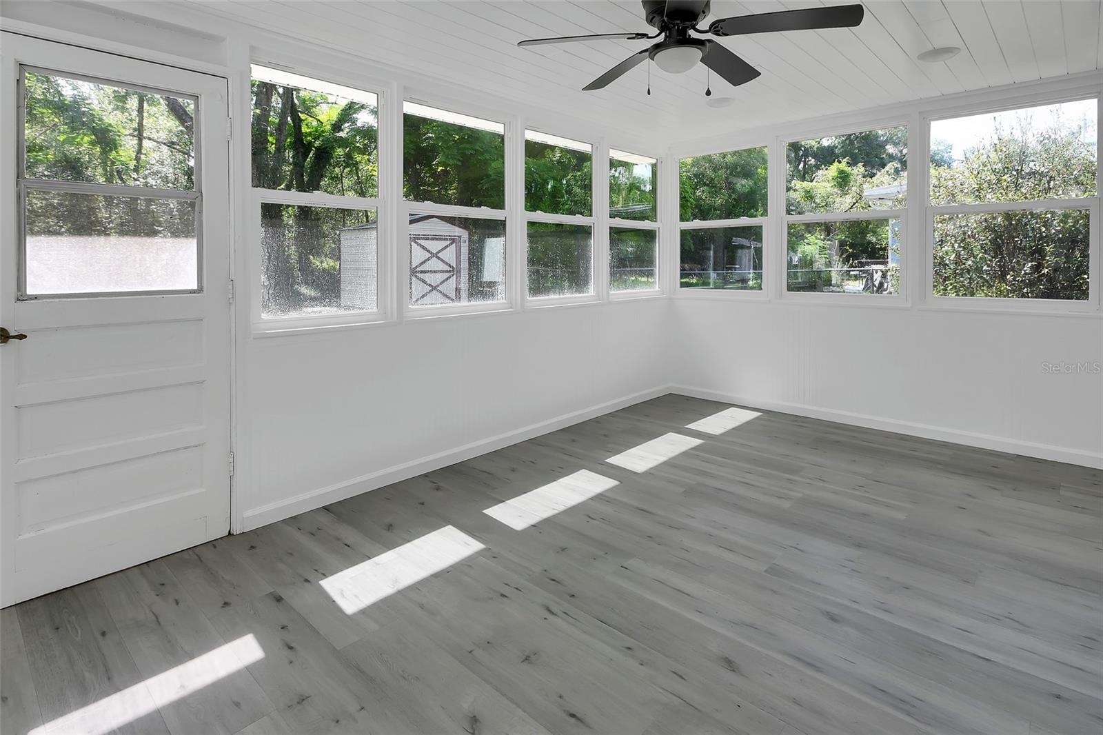 LAWRENCE PARK - Residential