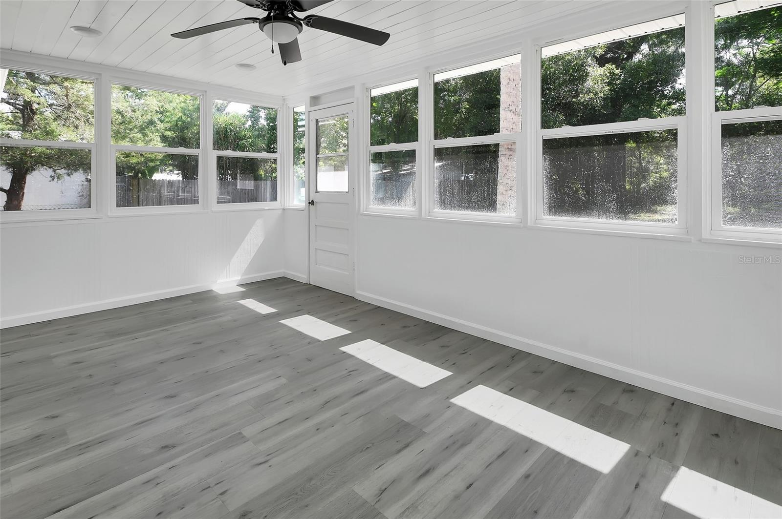 LAWRENCE PARK - Residential
