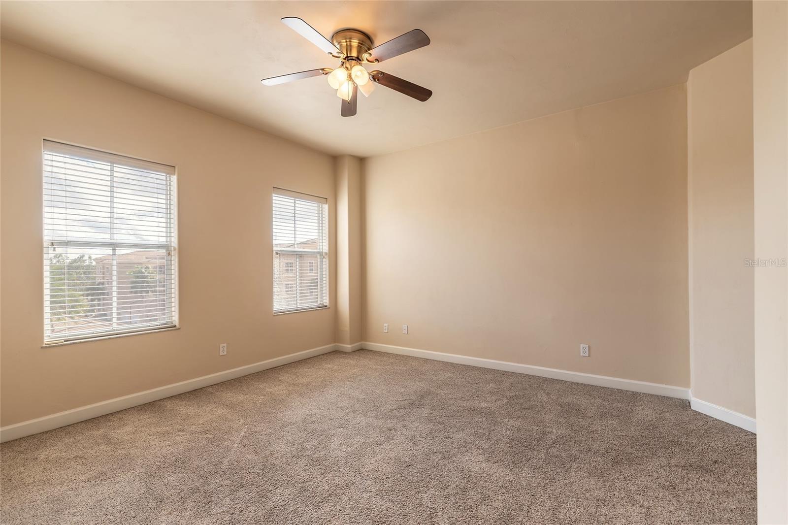 TUSCANY SQUARE I CONDO - Residential