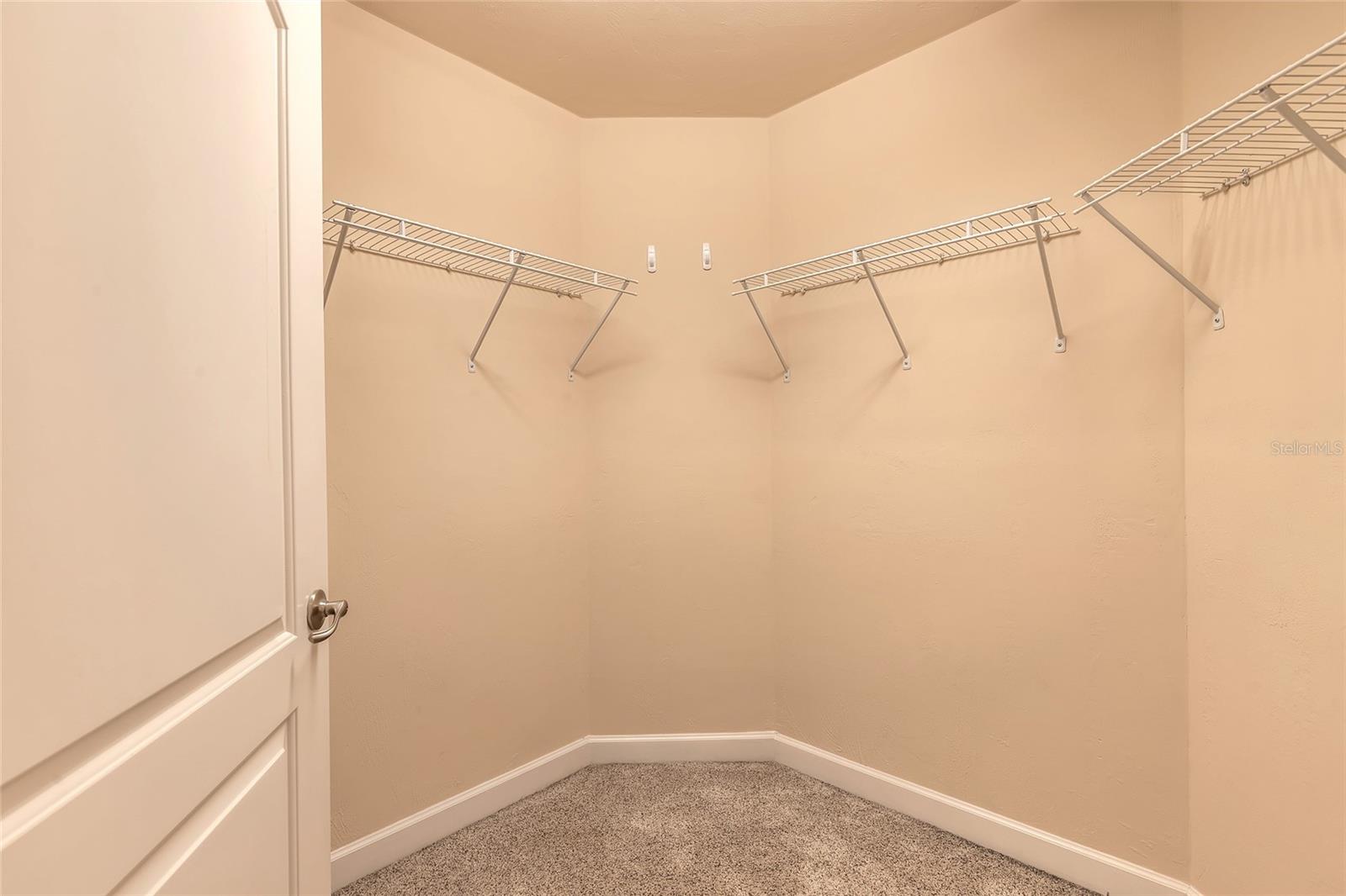 TUSCANY SQUARE I CONDO - Residential