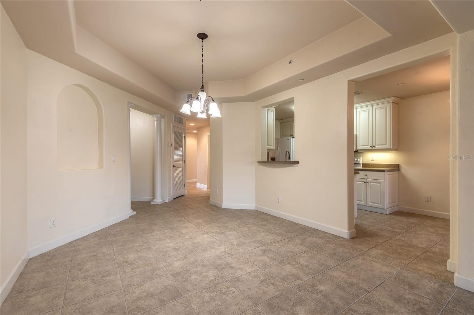 TUSCANY SQUARE I CONDO - Residential