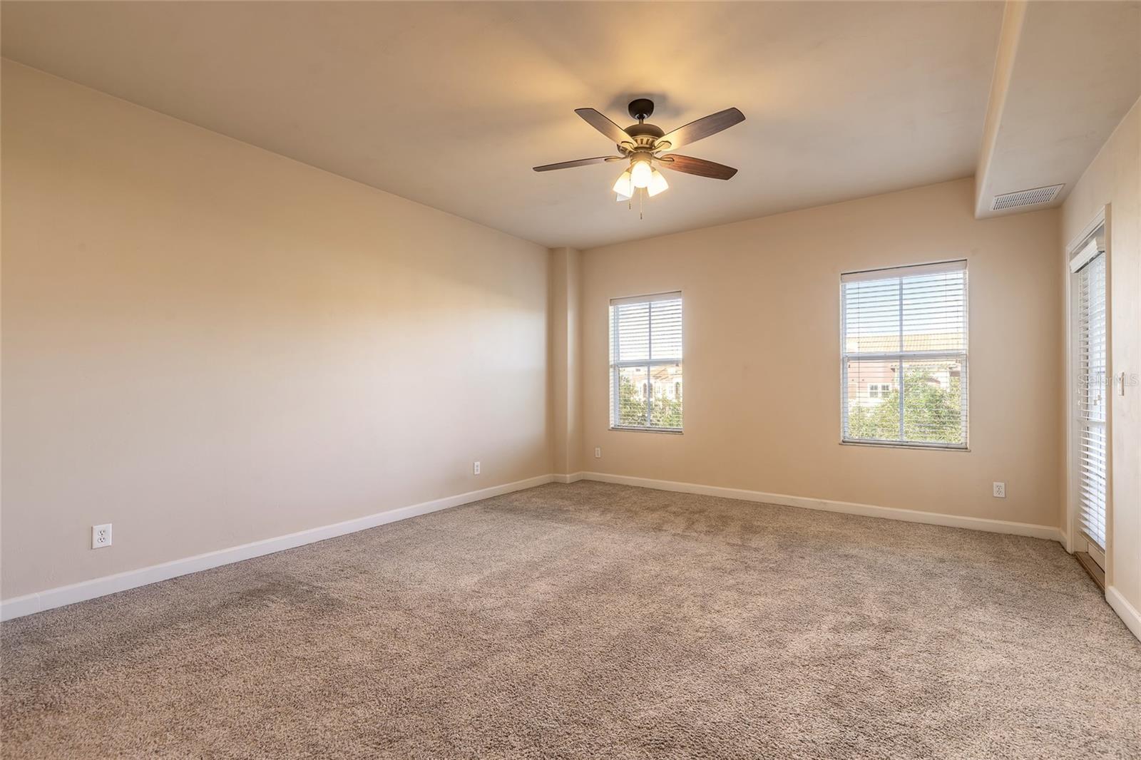 TUSCANY SQUARE I CONDO - Residential