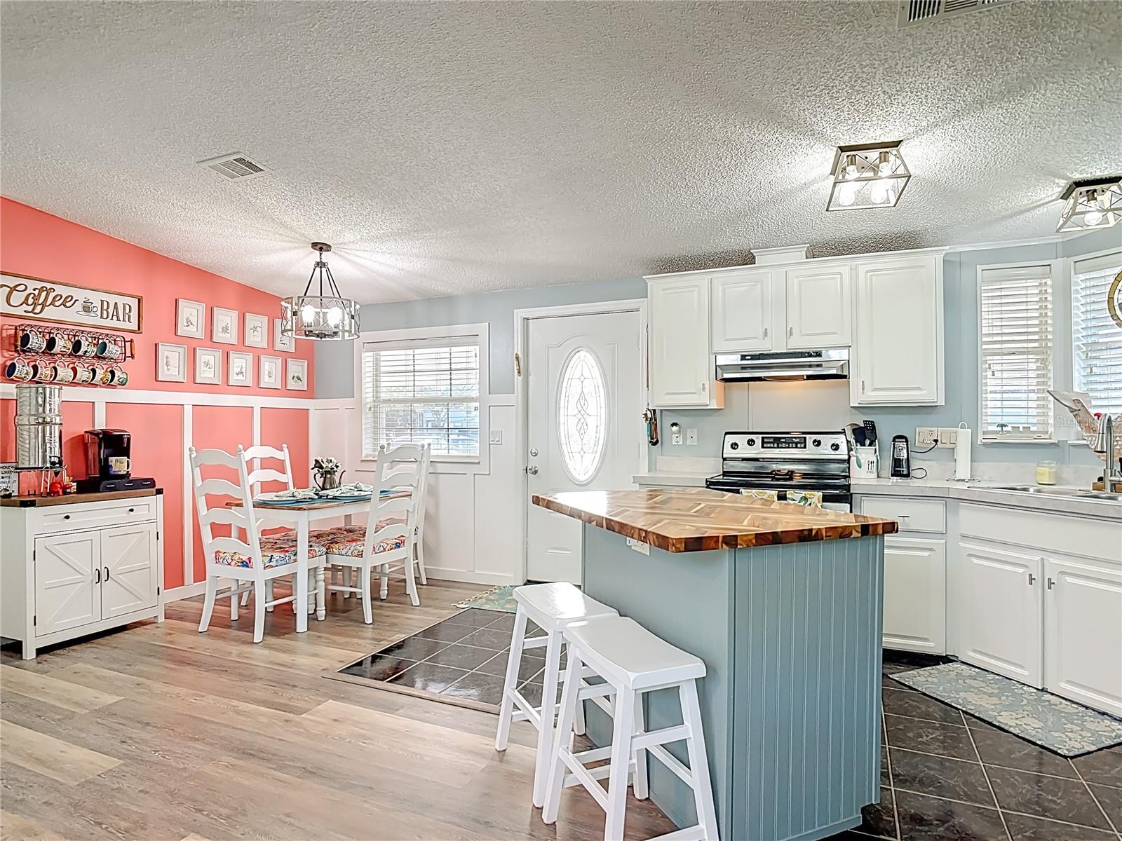 KOVE ESTATES COOP - Residential