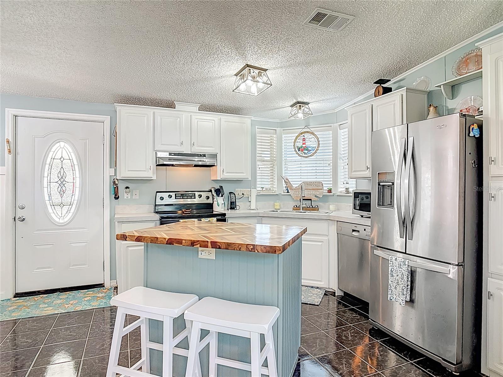 KOVE ESTATES COOP - Residential