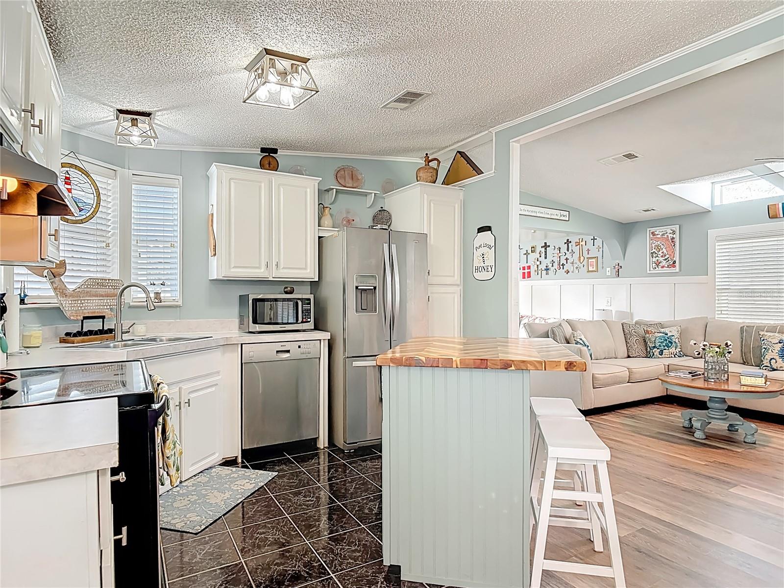 KOVE ESTATES COOP - Residential