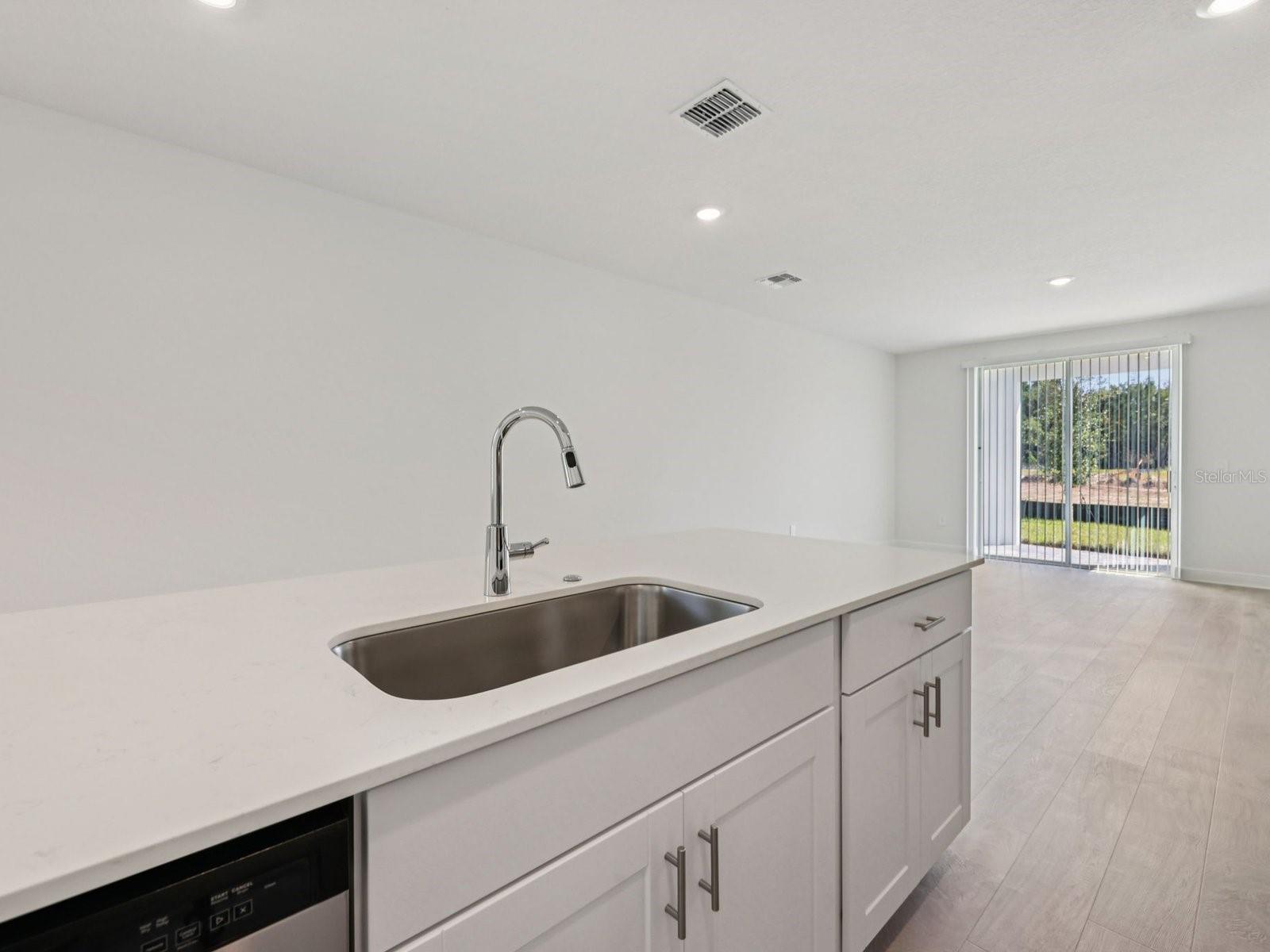 THE RESERVE AT HAMMOCK OAKS - Residential