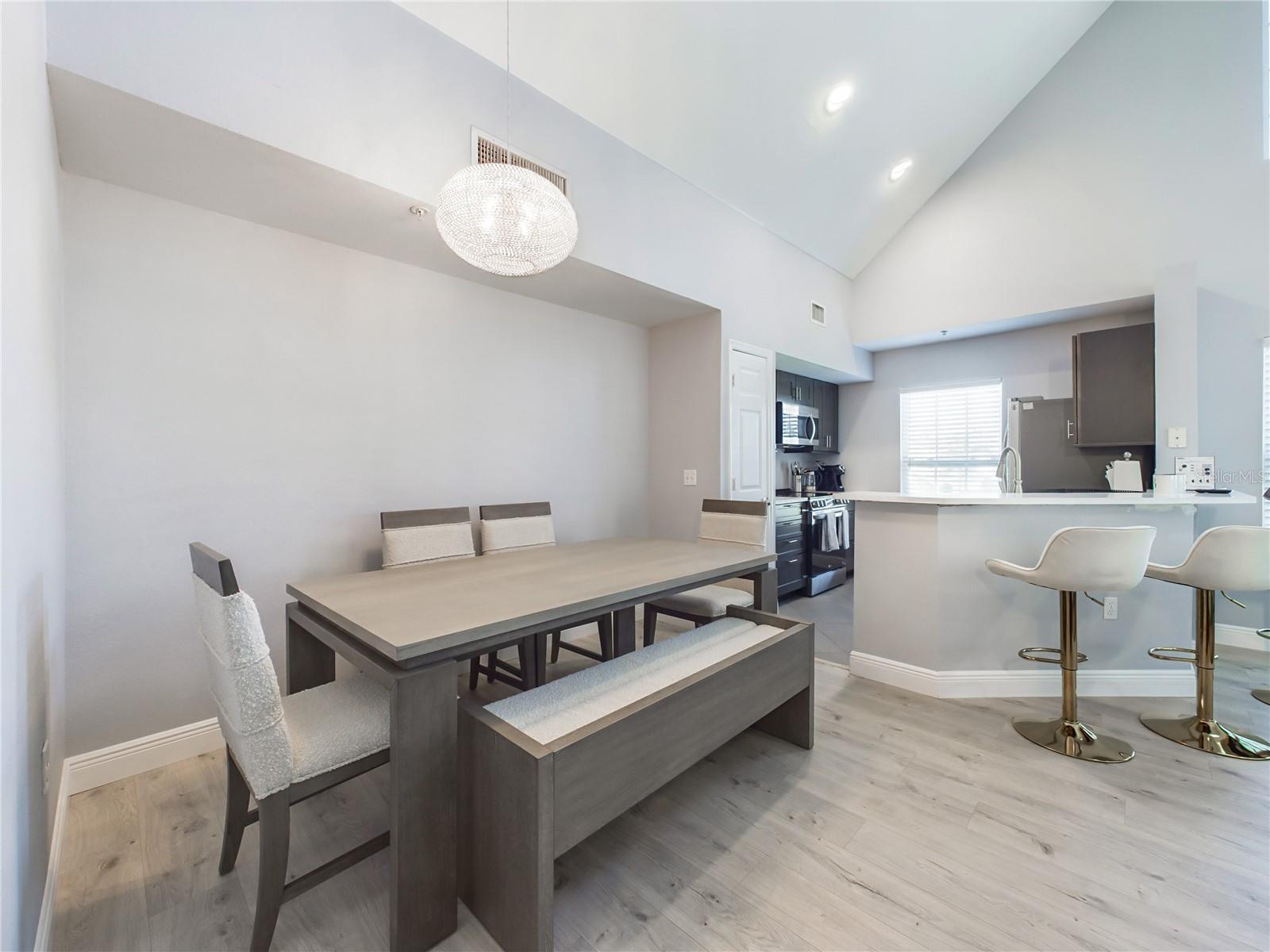 ADMIRALS WALK - Residential Lease