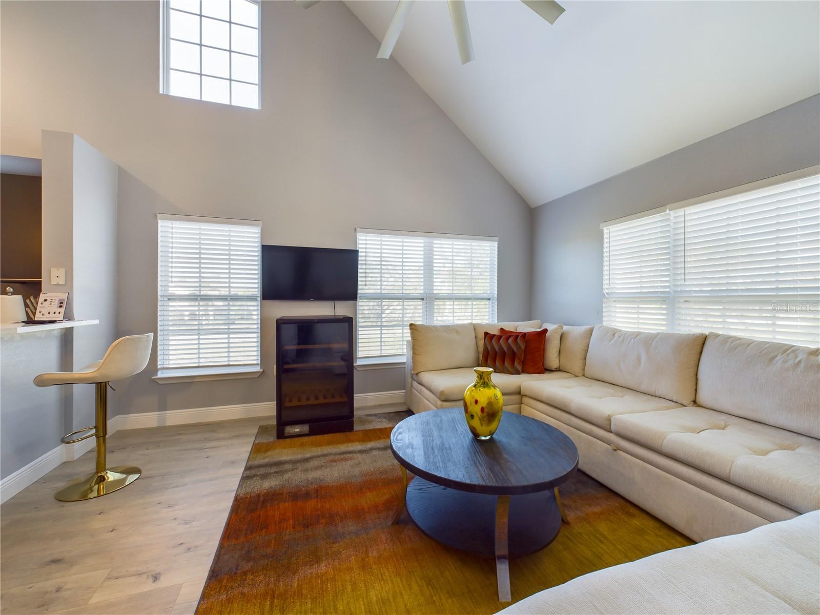 ADMIRALS WALK - Residential Lease