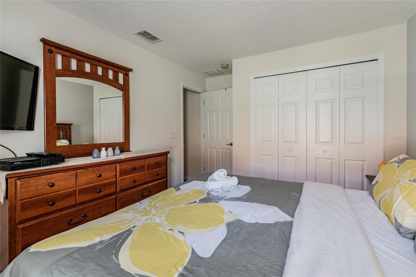 AVIANA PH 01 - Residential Lease