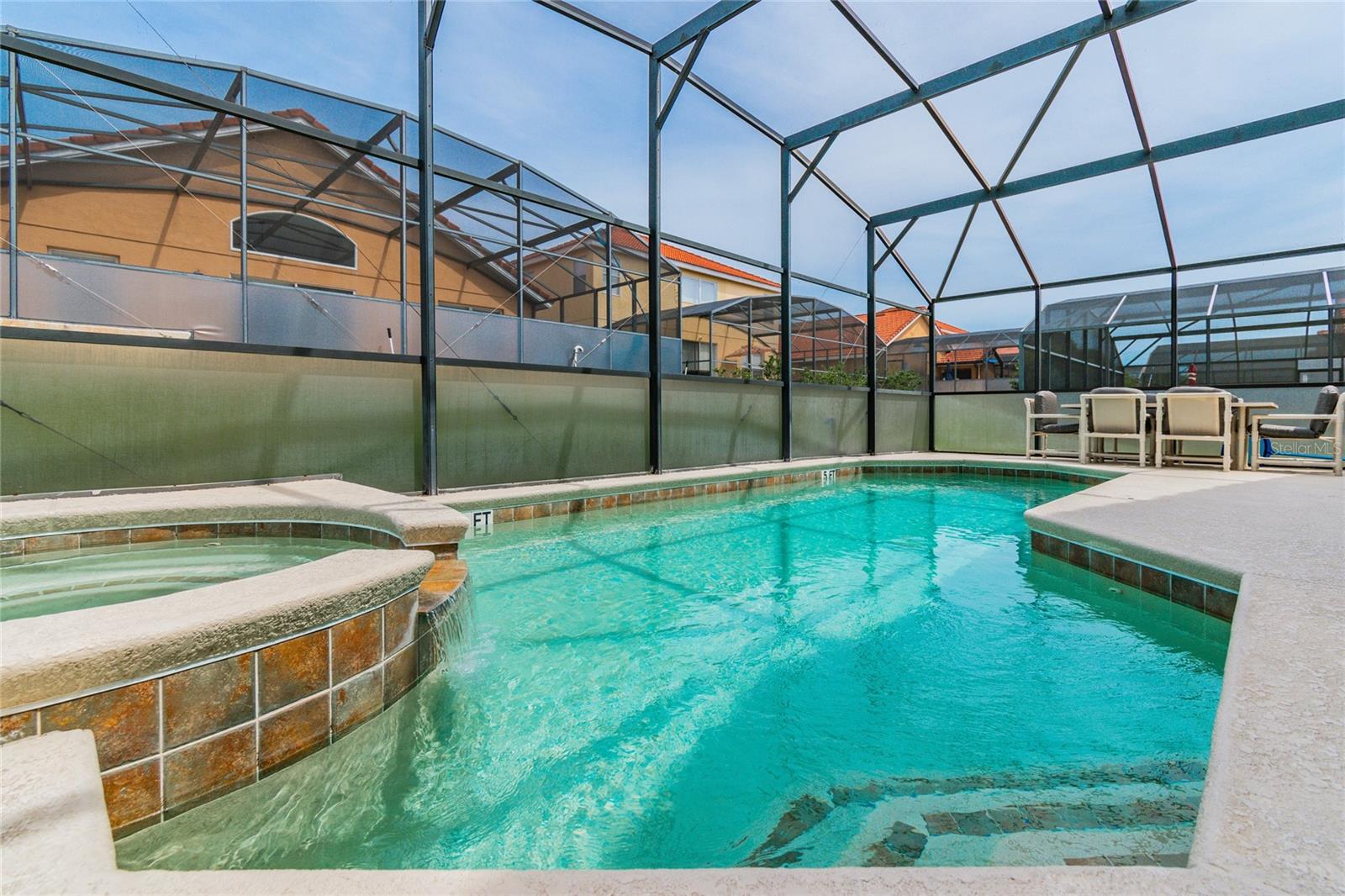 AVIANA PH 01 - Residential Lease