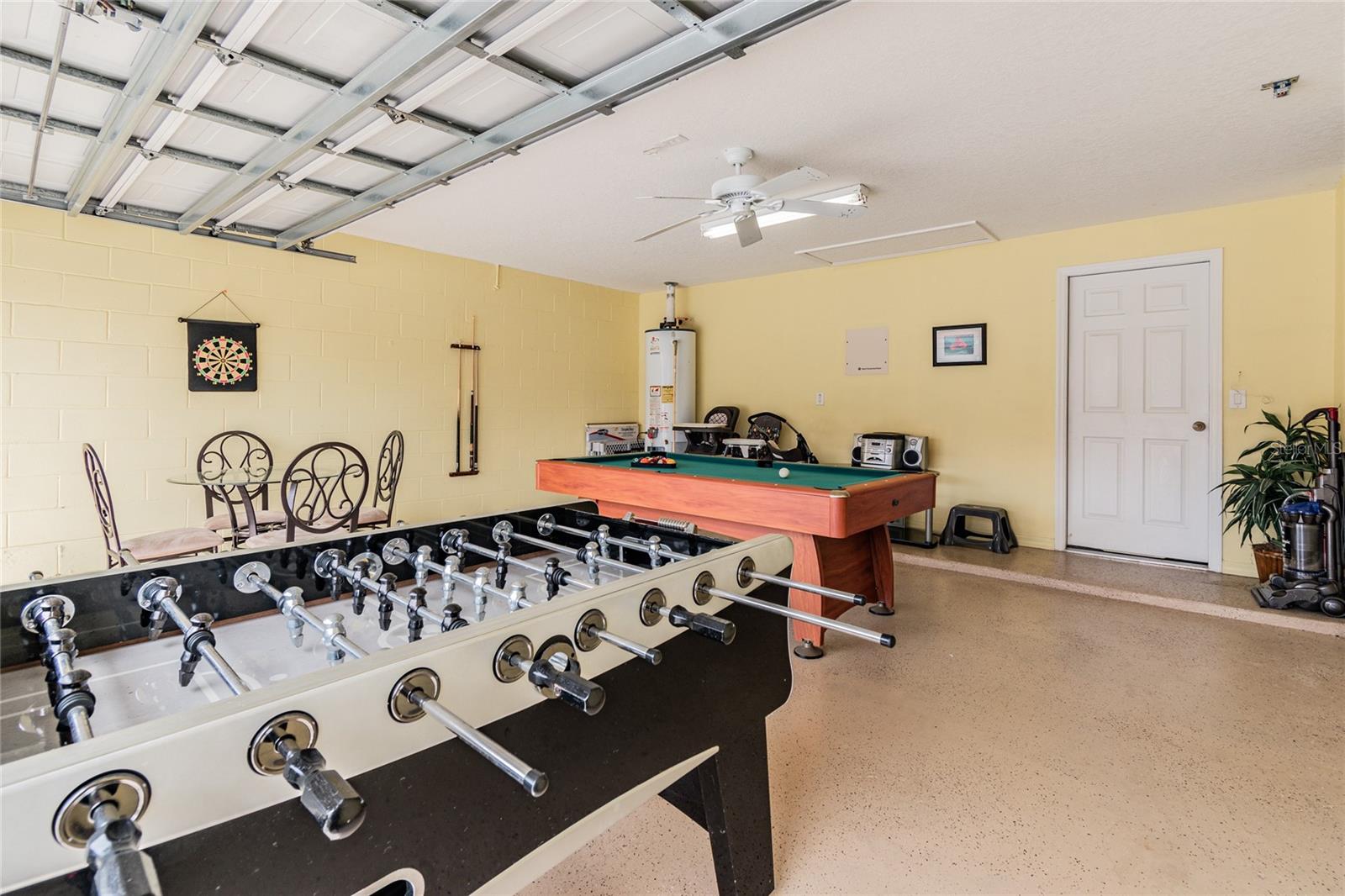 AVIANA PH 01 - Residential Lease