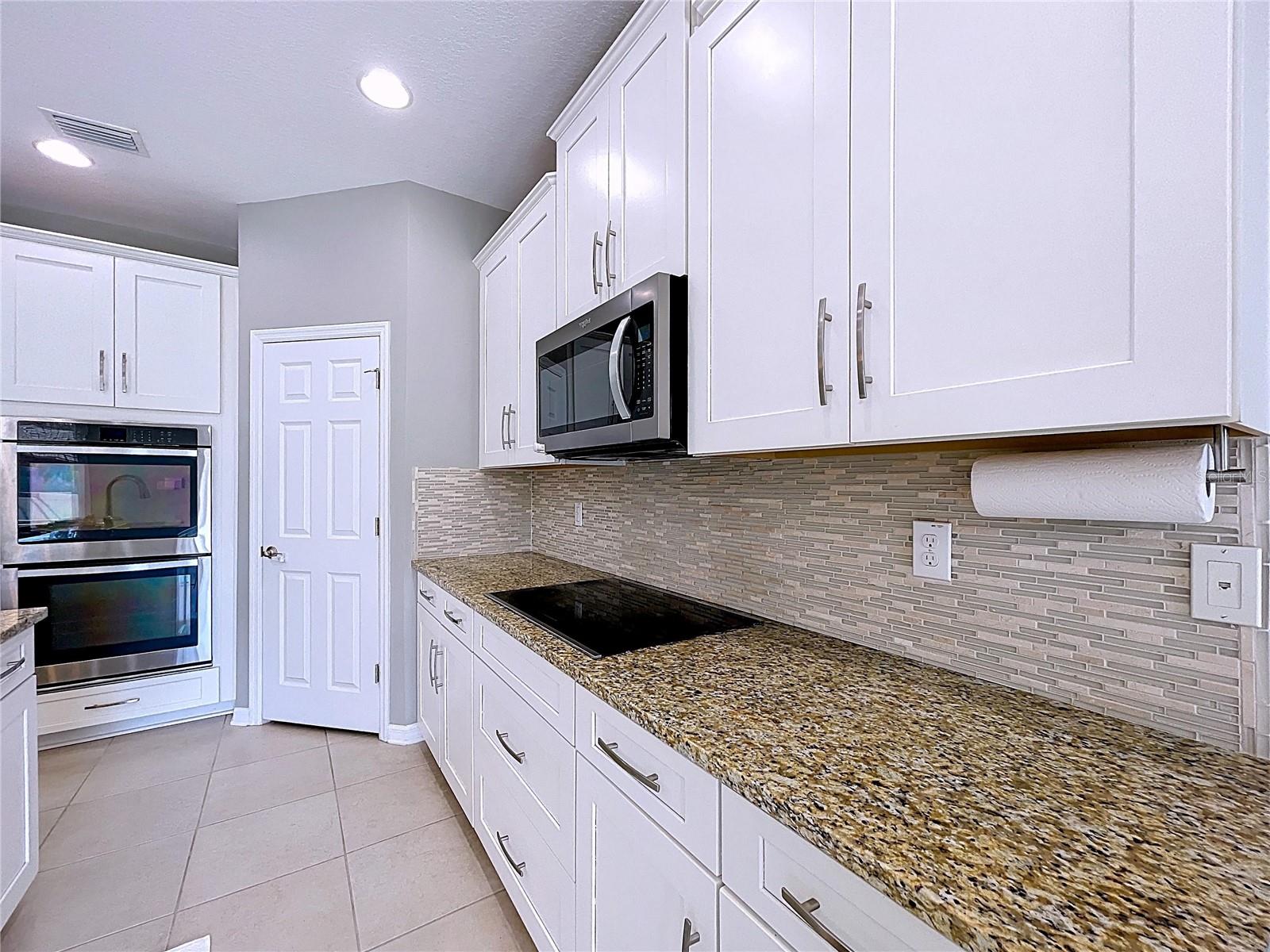 RIVERLEAF AT BLOOMINGDALE - Residential Lease