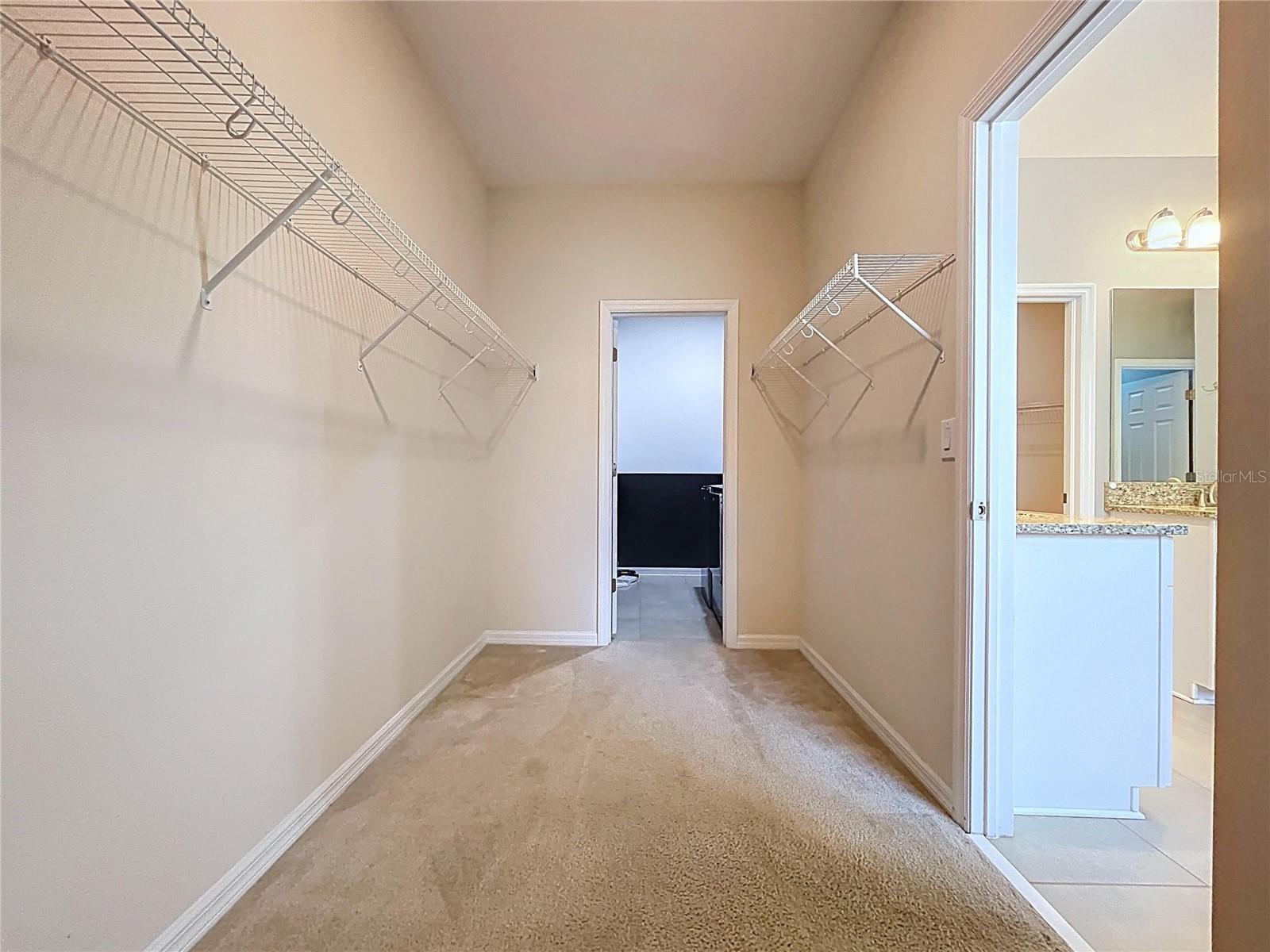 RIVERLEAF AT BLOOMINGDALE - Residential Lease