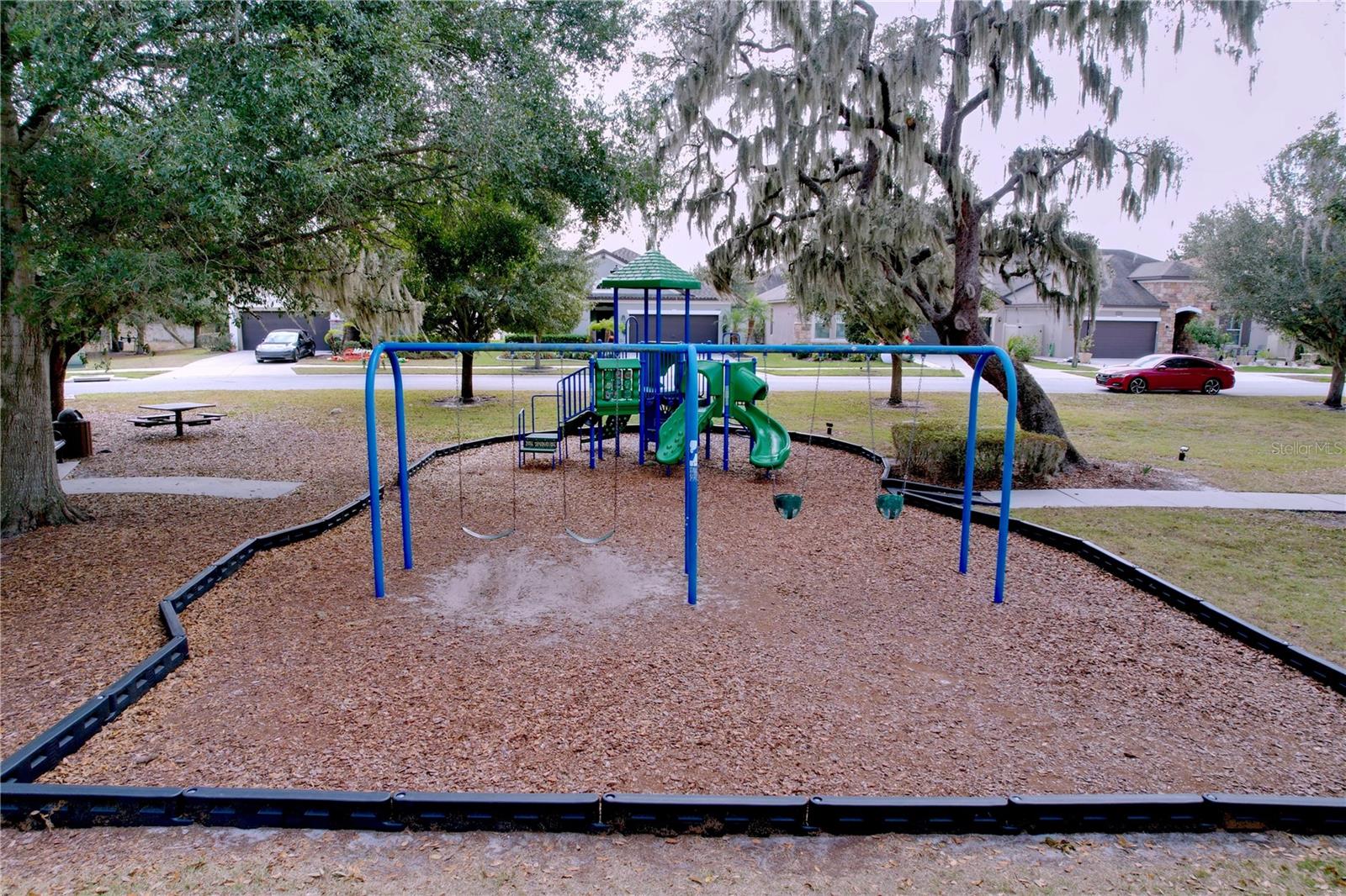 RIVERLEAF AT BLOOMINGDALE - Residential Lease