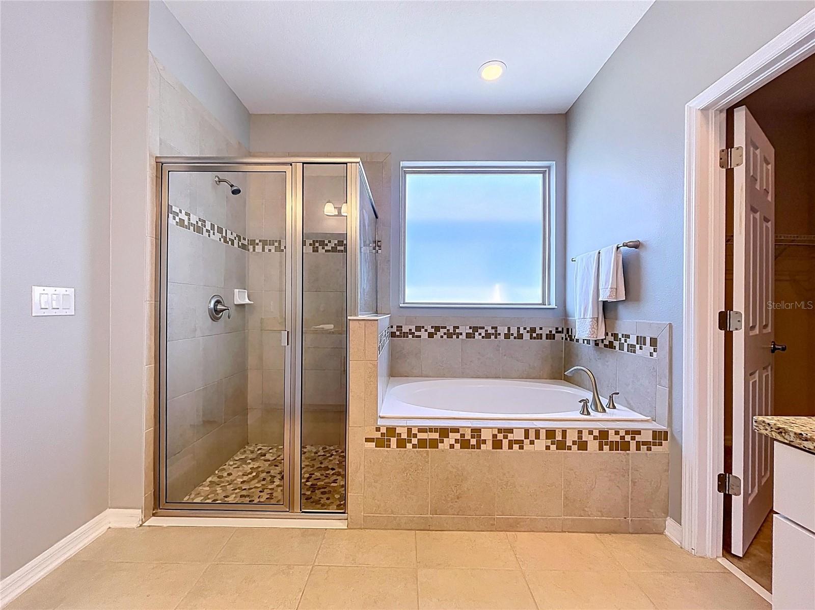 RIVERLEAF AT BLOOMINGDALE - Residential Lease