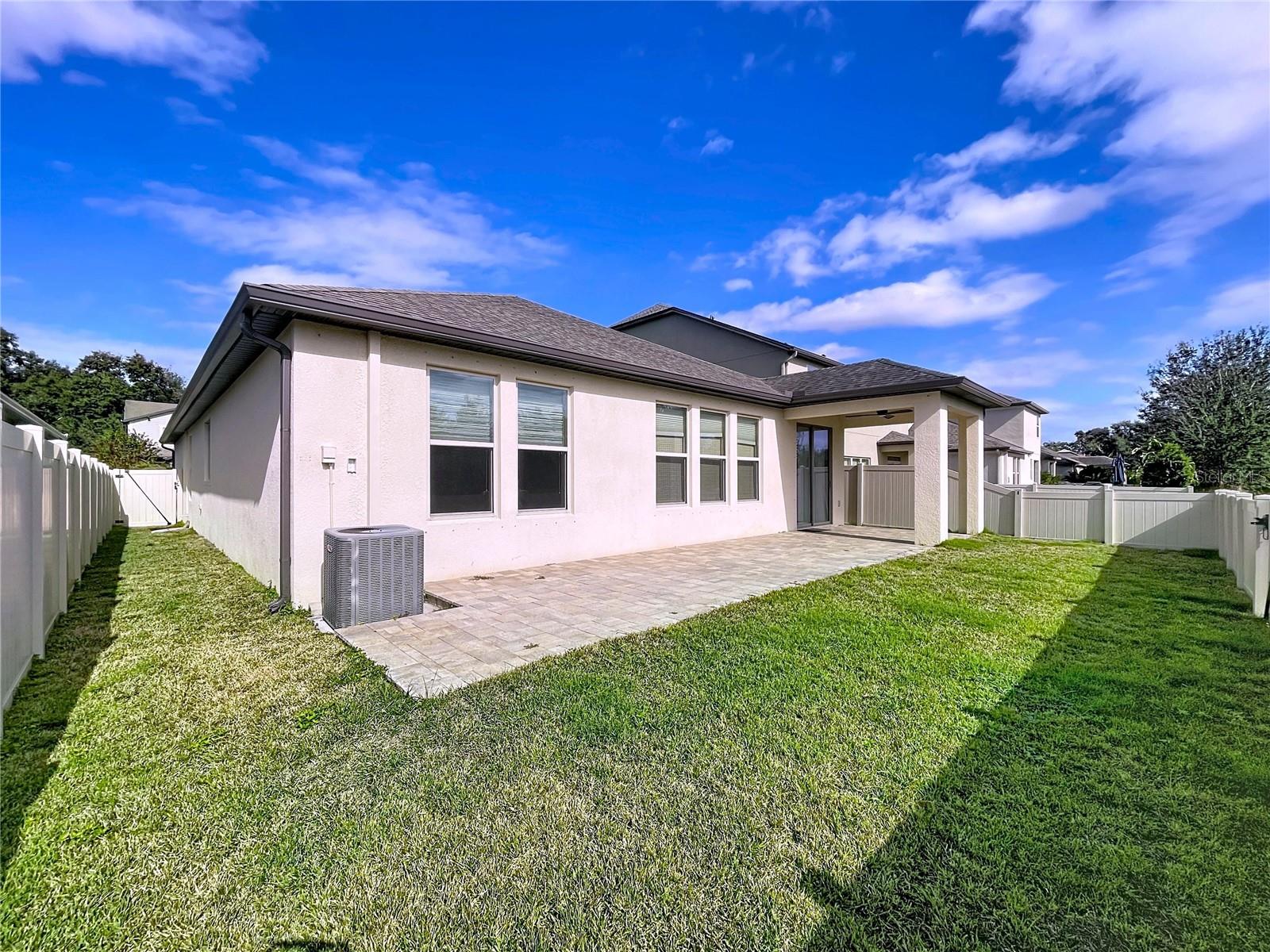 RIVERLEAF AT BLOOMINGDALE - Residential Lease