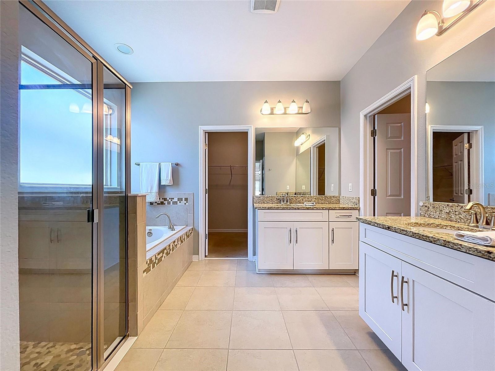 RIVERLEAF AT BLOOMINGDALE - Residential Lease