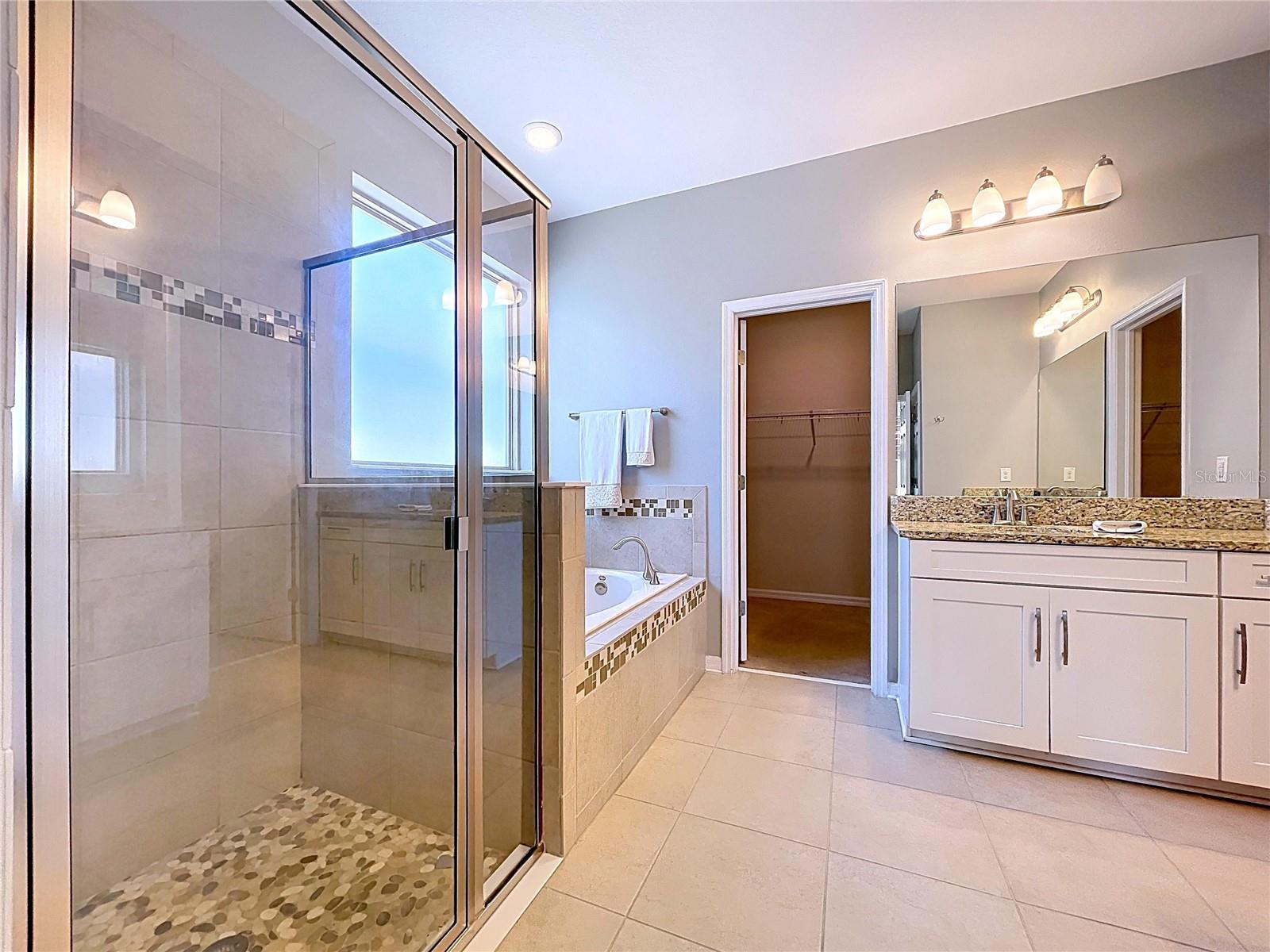 RIVERLEAF AT BLOOMINGDALE - Residential Lease