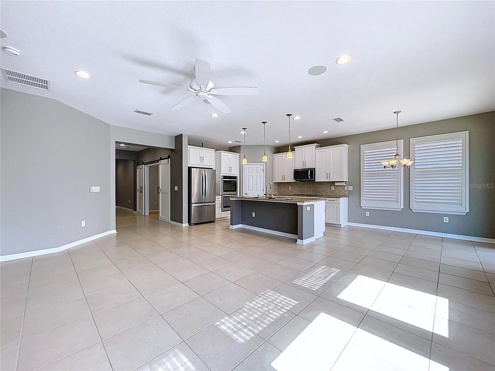 RIVERLEAF AT BLOOMINGDALE - Residential Lease