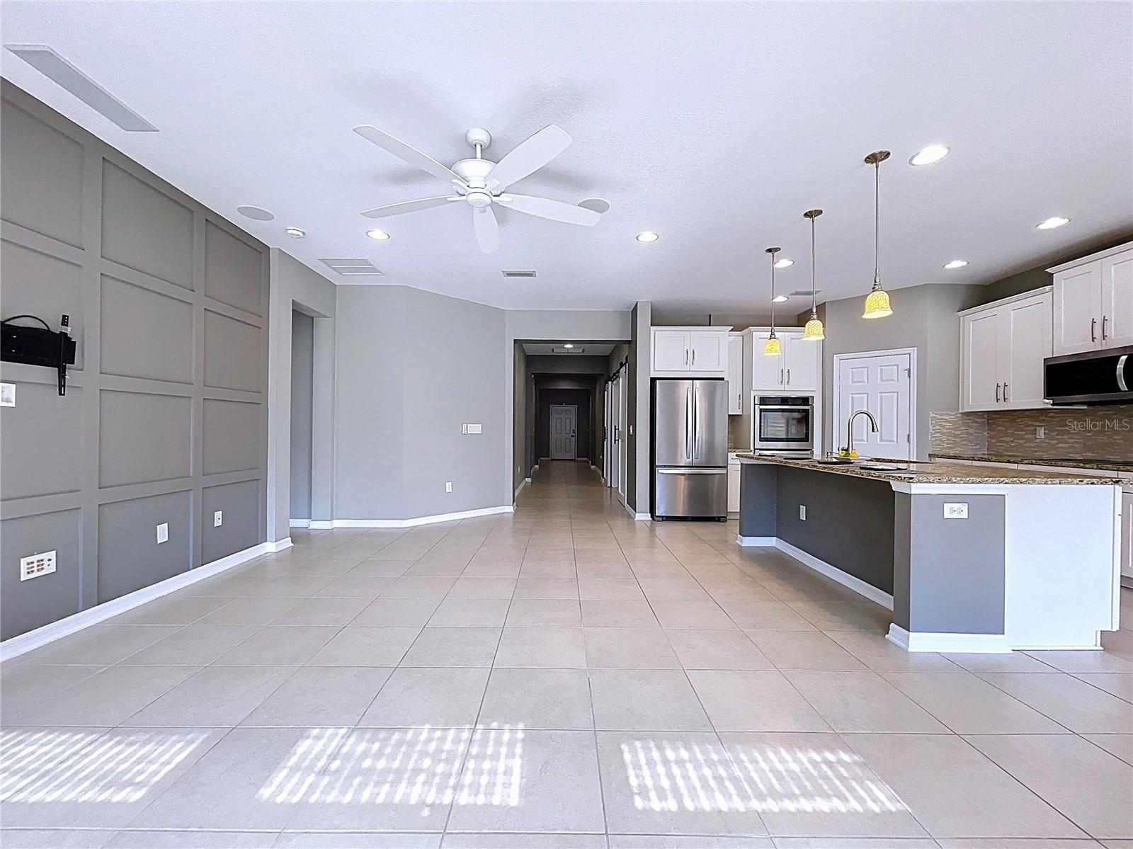 RIVERLEAF AT BLOOMINGDALE - Residential Lease