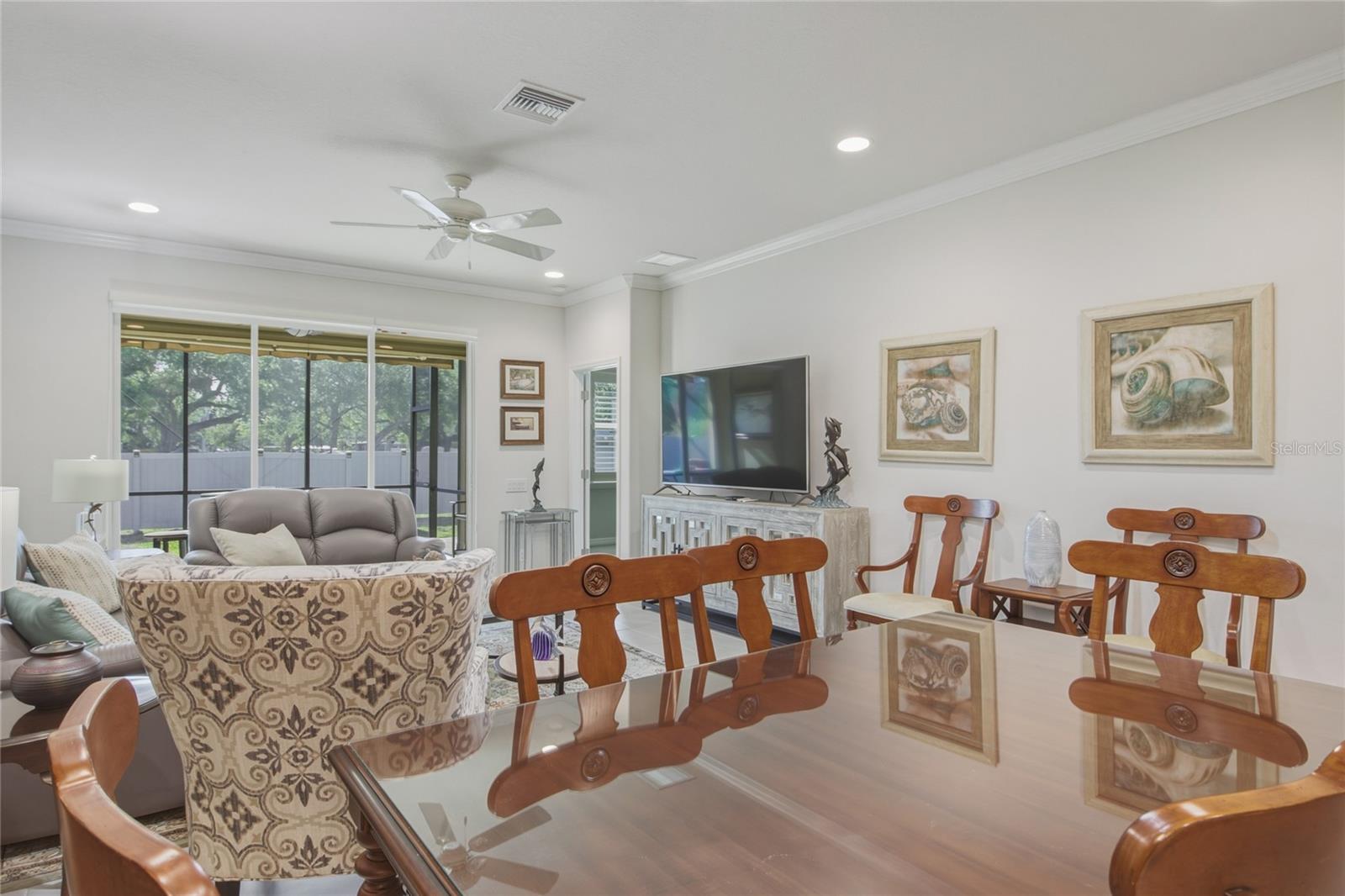 PINE CREST VILLAS LOT 13 - Residential