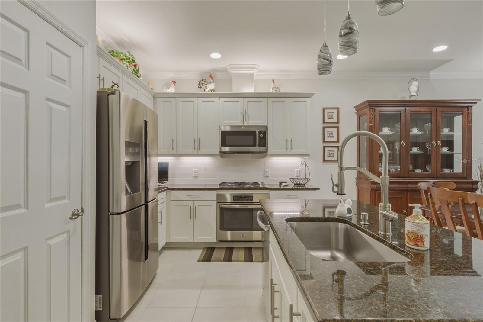 PINE CREST VILLAS LOT 13 - Residential