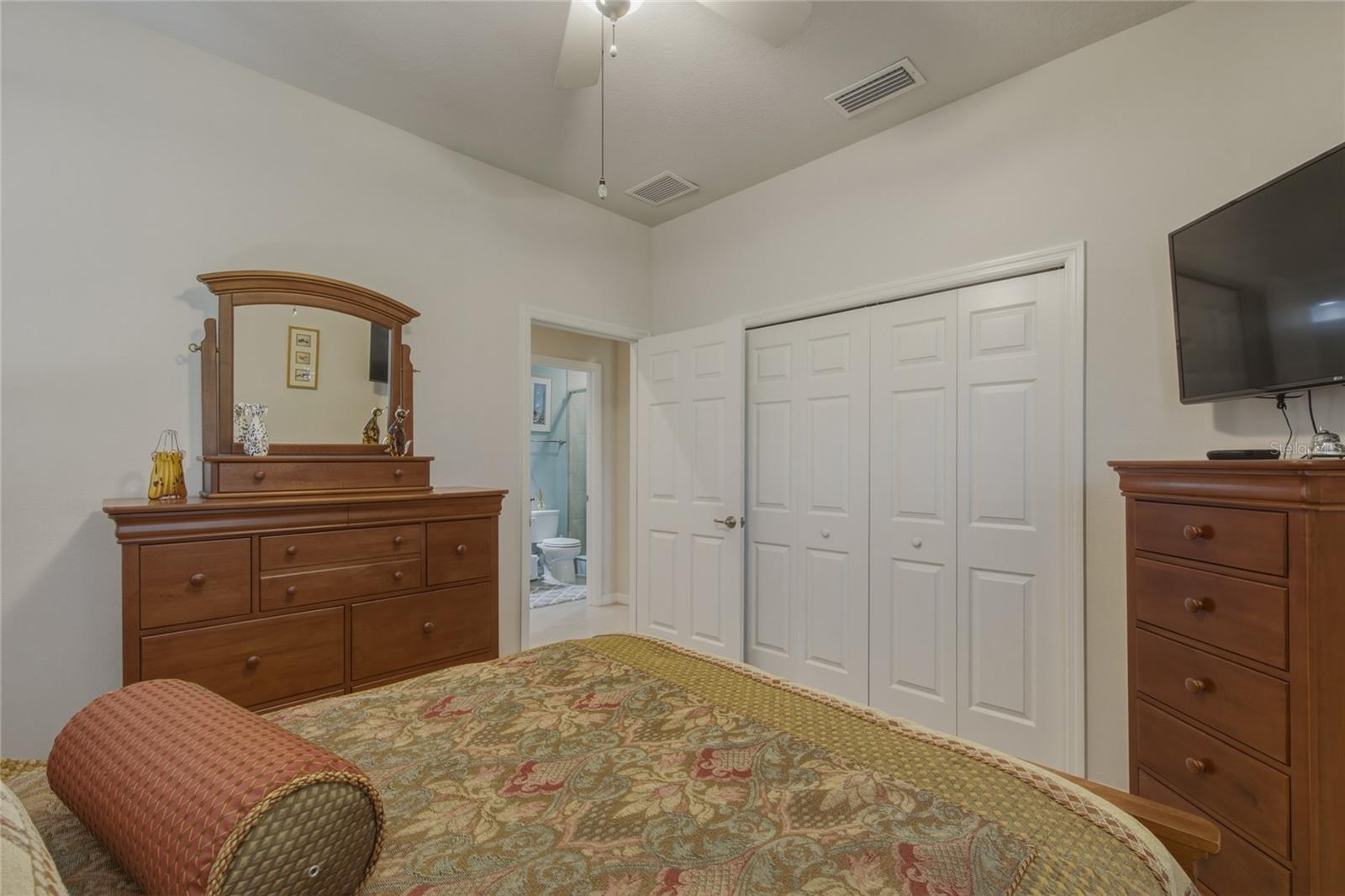 PINE CREST VILLAS LOT 13 - Residential