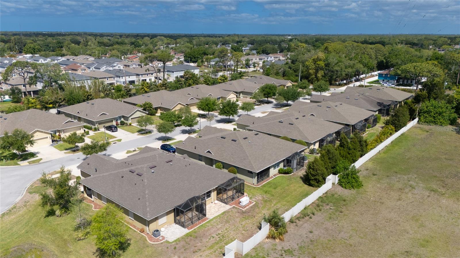 PINE CREST VILLAS LOT 13 - Residential