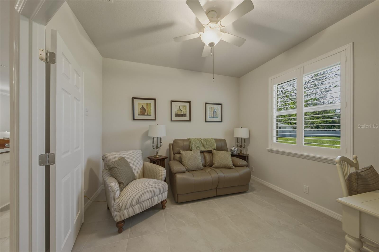 PINE CREST VILLAS LOT 13 - Residential