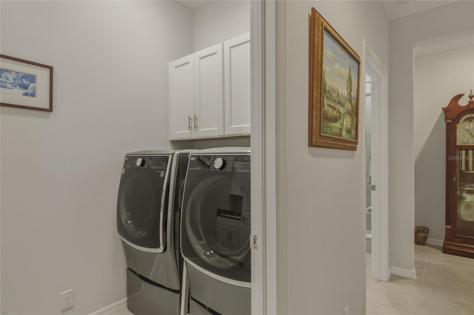 PINE CREST VILLAS LOT 13 - Residential