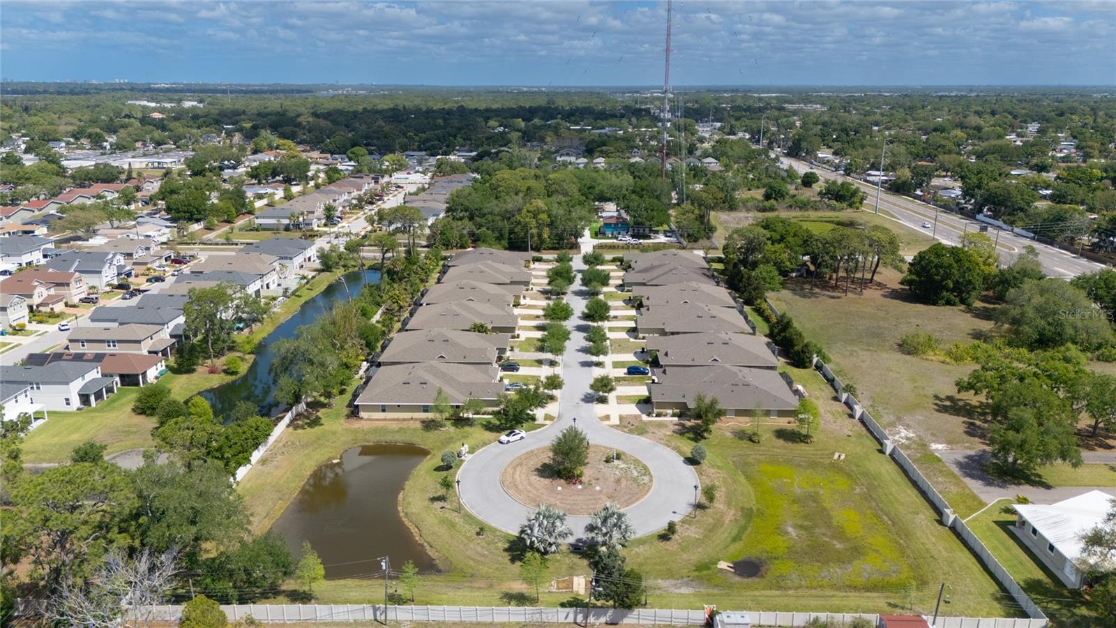 PINE CREST VILLAS LOT 13 - Residential