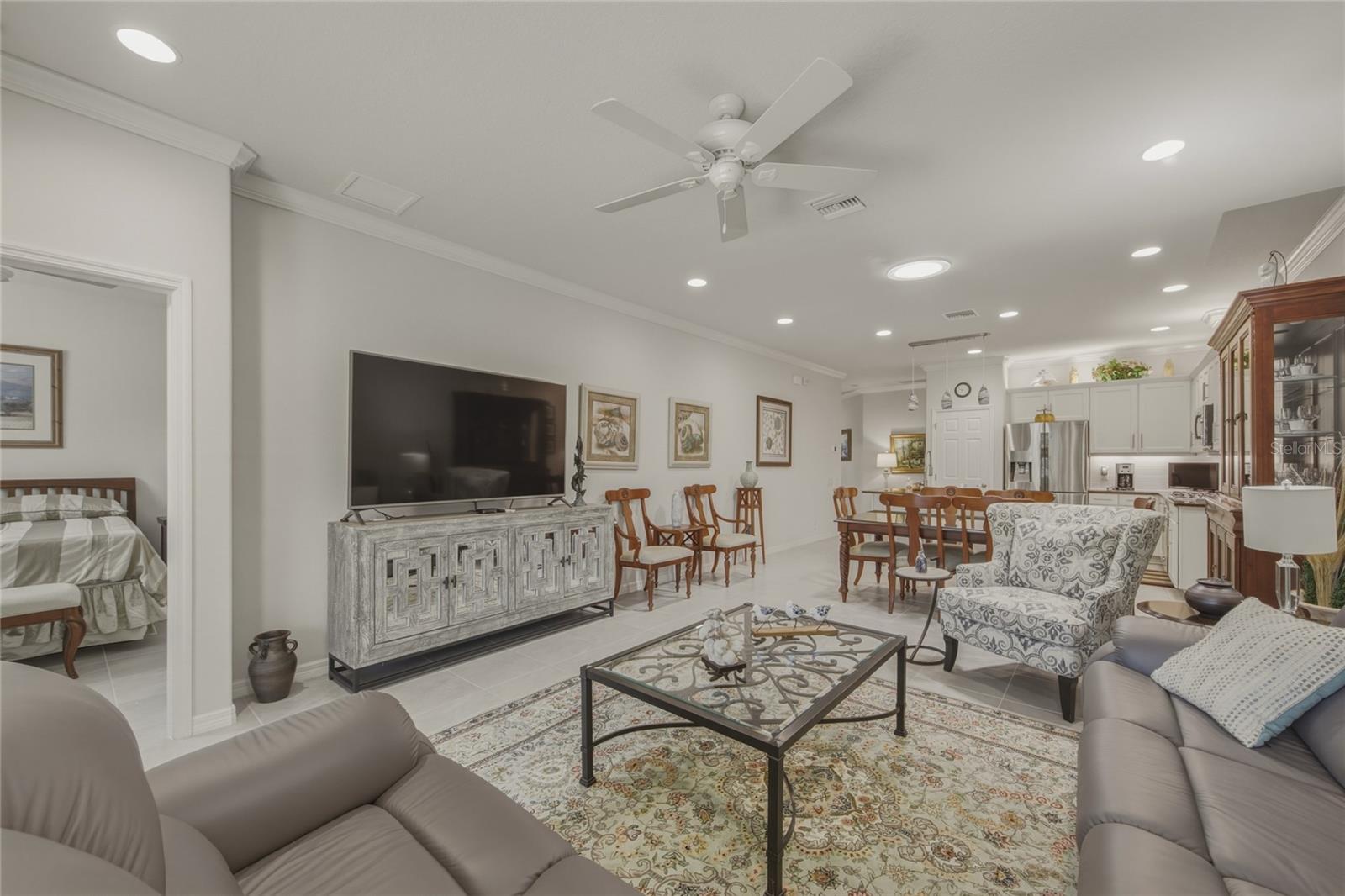 PINE CREST VILLAS LOT 13 - Residential