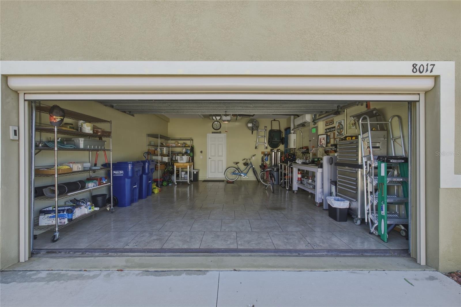 PINE CREST VILLAS LOT 13 - Residential