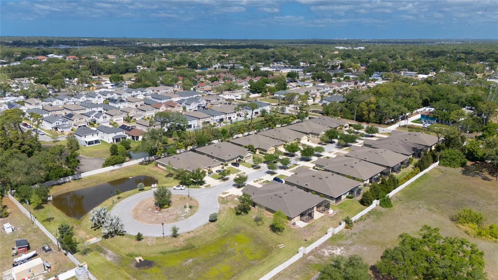 PINE CREST VILLAS LOT 13 - Residential