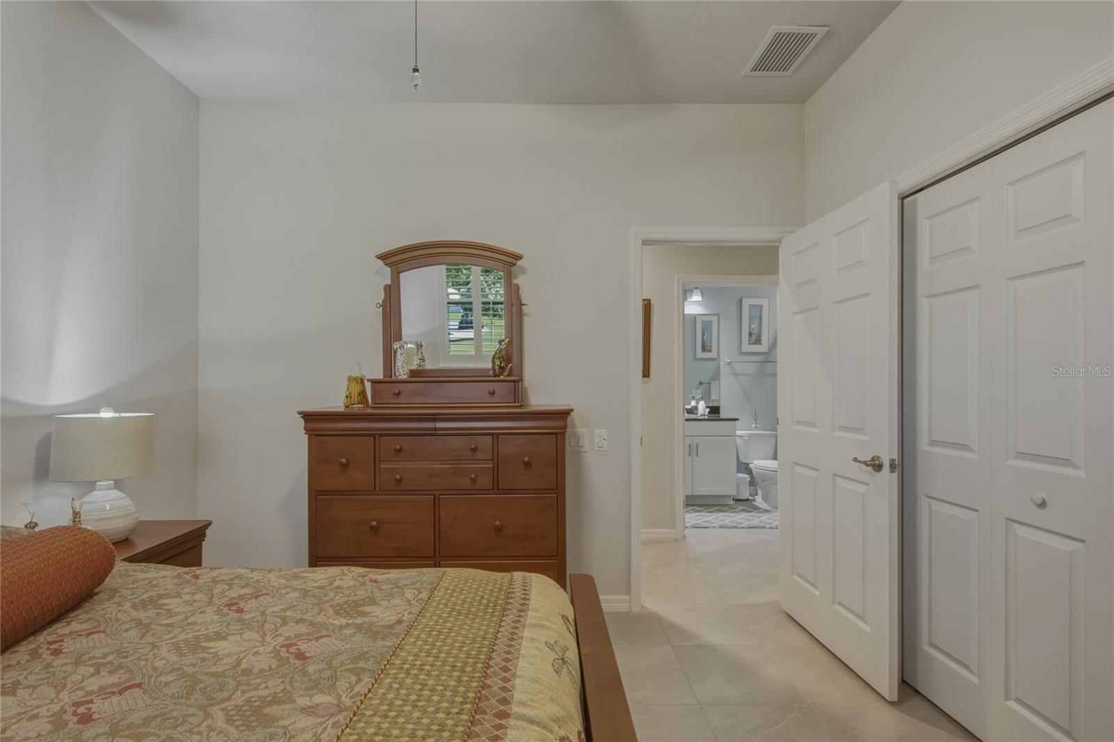 PINE CREST VILLAS LOT 13 - Residential