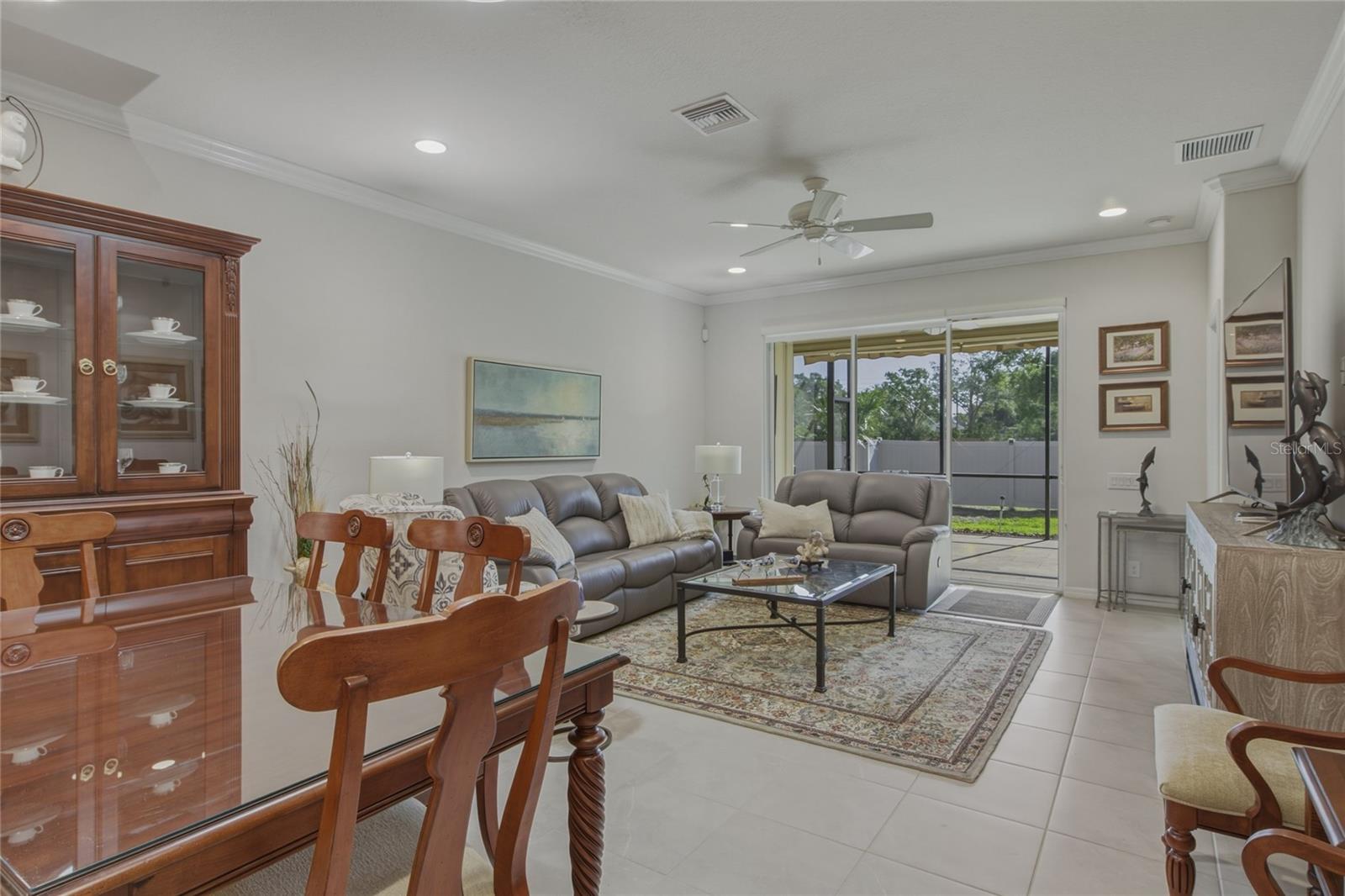 PINE CREST VILLAS LOT 13 - Residential