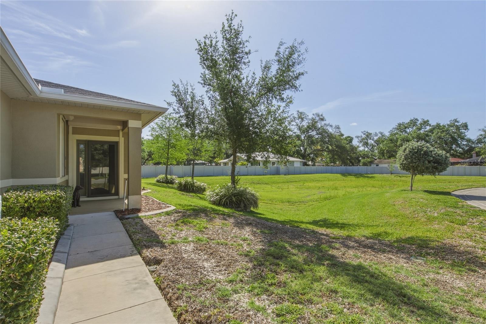 PINE CREST VILLAS LOT 13 - Residential