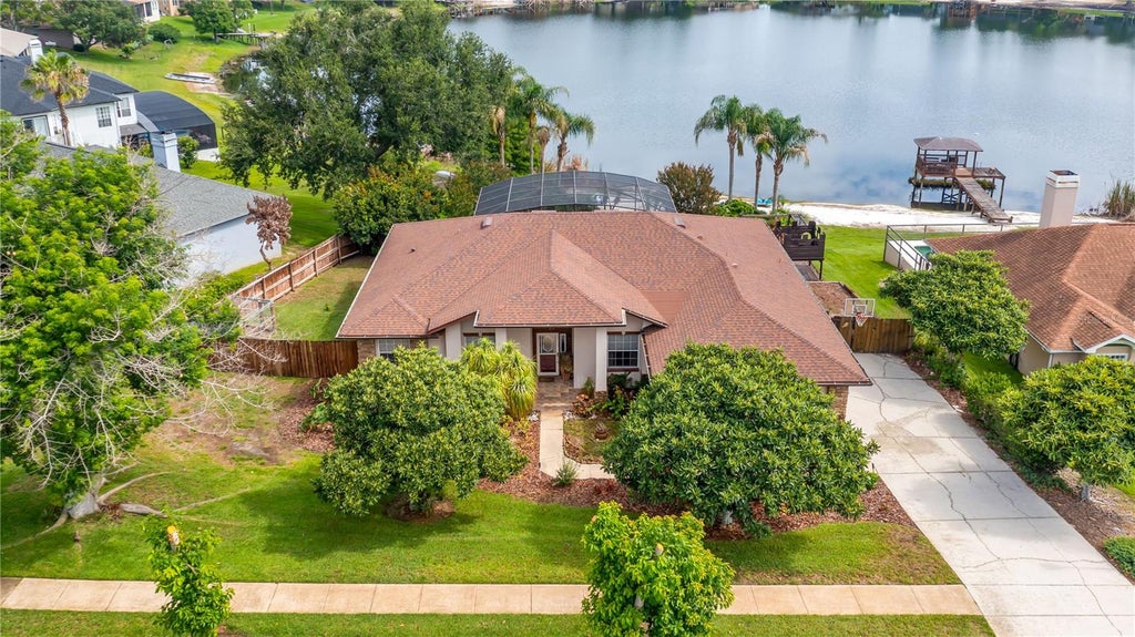 Photo of 11136 Lake Katherine Circle, Clermont, FL 34711 (MLS # G5113535)