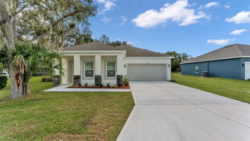 Photo of 1640 NW Pearce Road, Winter Haven, FL 33881 (MLS # L4954651)